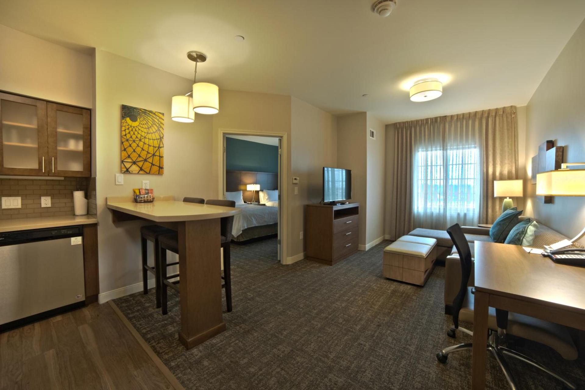 Staybridge Suites Houston - Humble Beltway 8 E by IHG photo 11