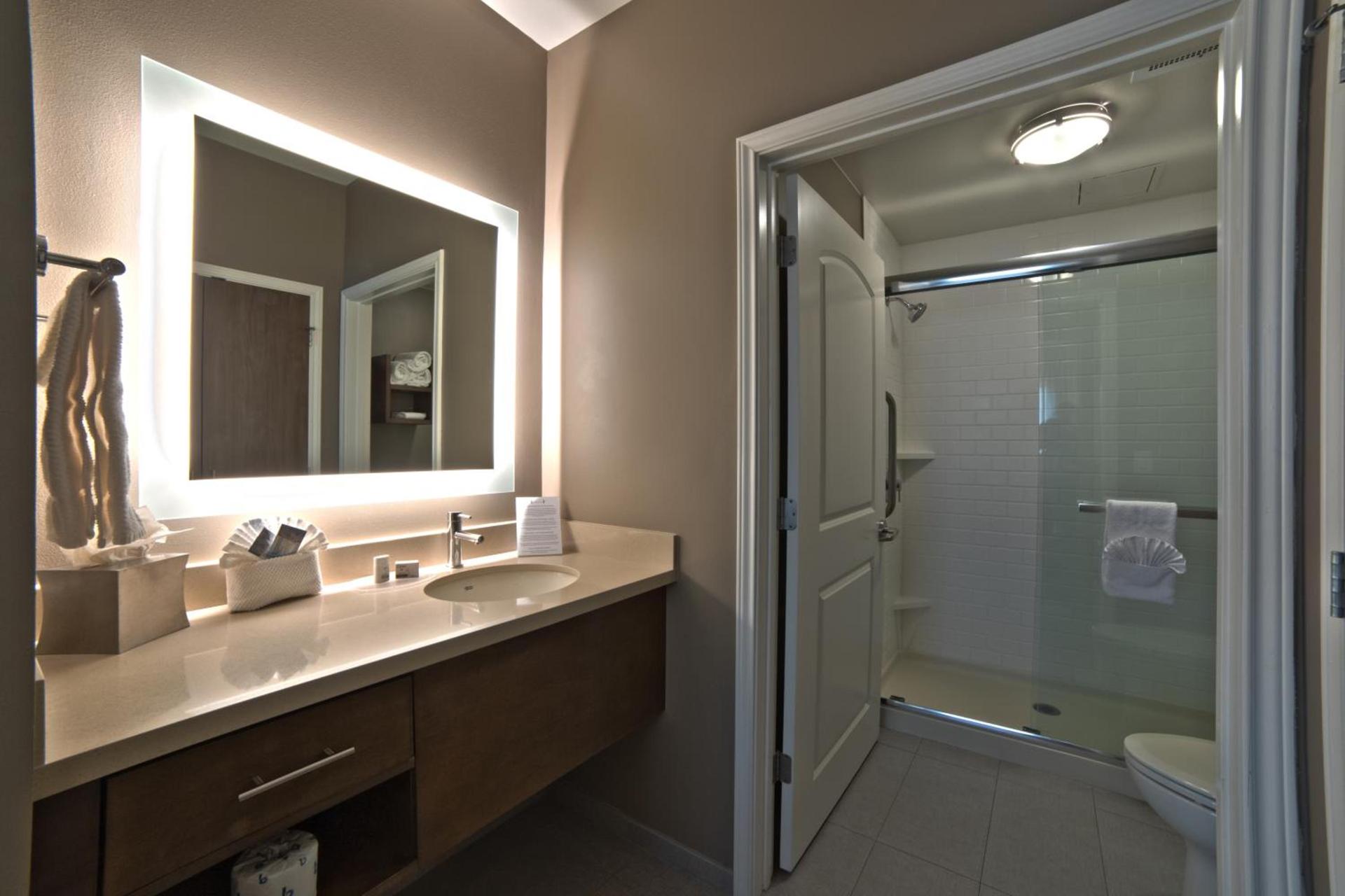 Staybridge Suites Houston - Humble Beltway 8 E by IHG photo 15
