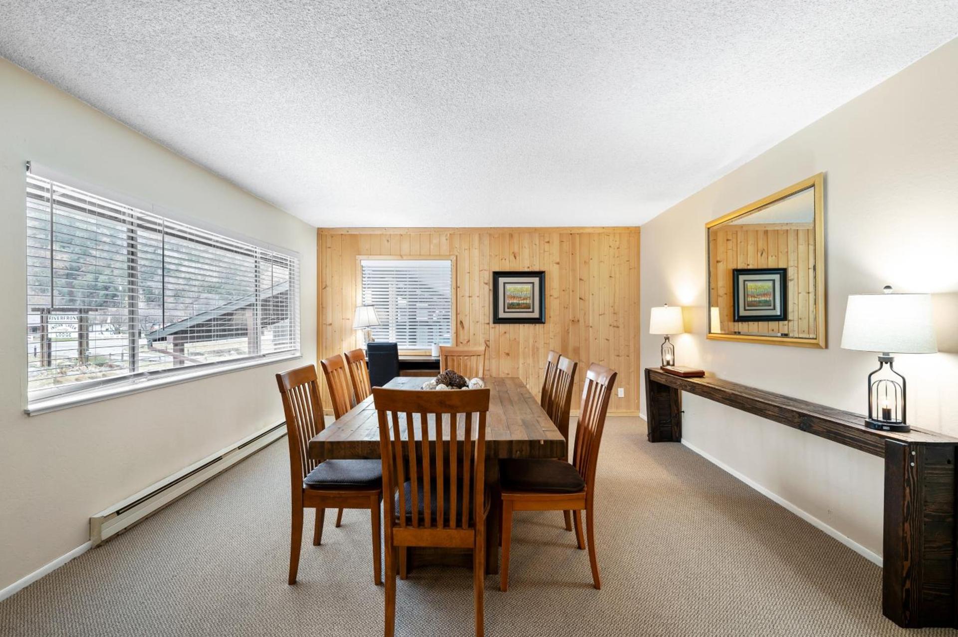Indian Creek Lodge photo 65