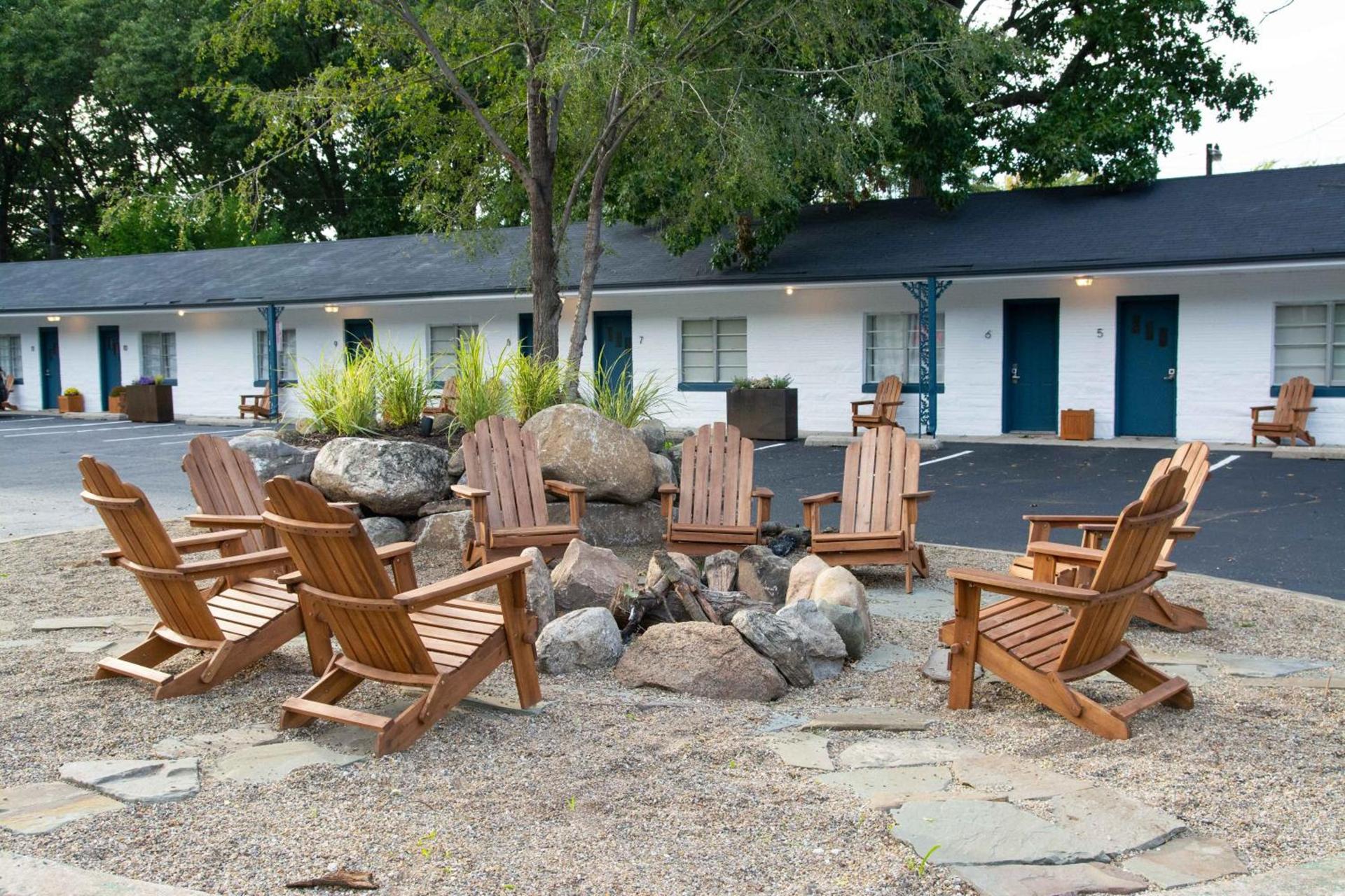 Al & Sally's Motel photo 4