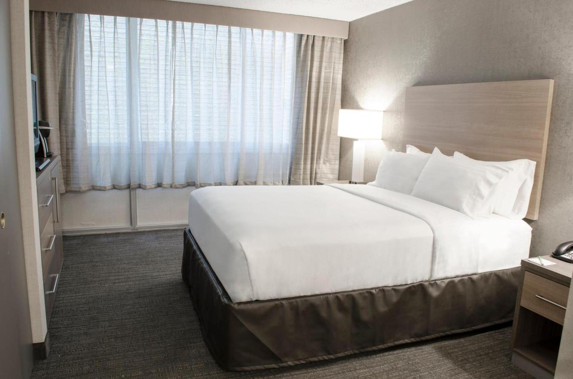 Holiday Inn Fargo by IHG photo 88