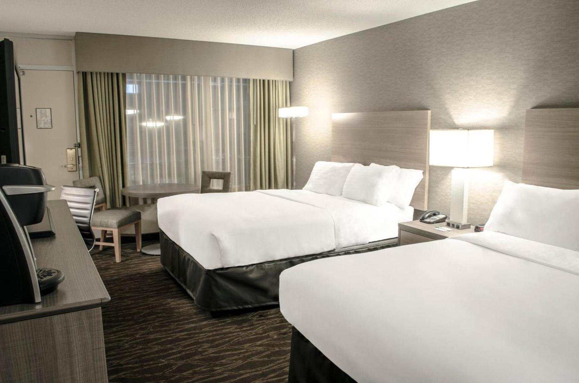Holiday Inn Fargo by IHG photo 76
