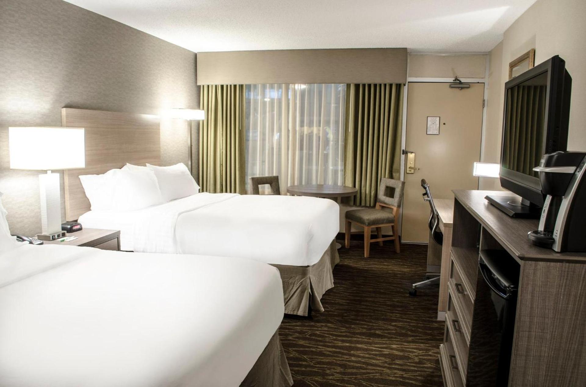 Holiday Inn Fargo by IHG photo 77