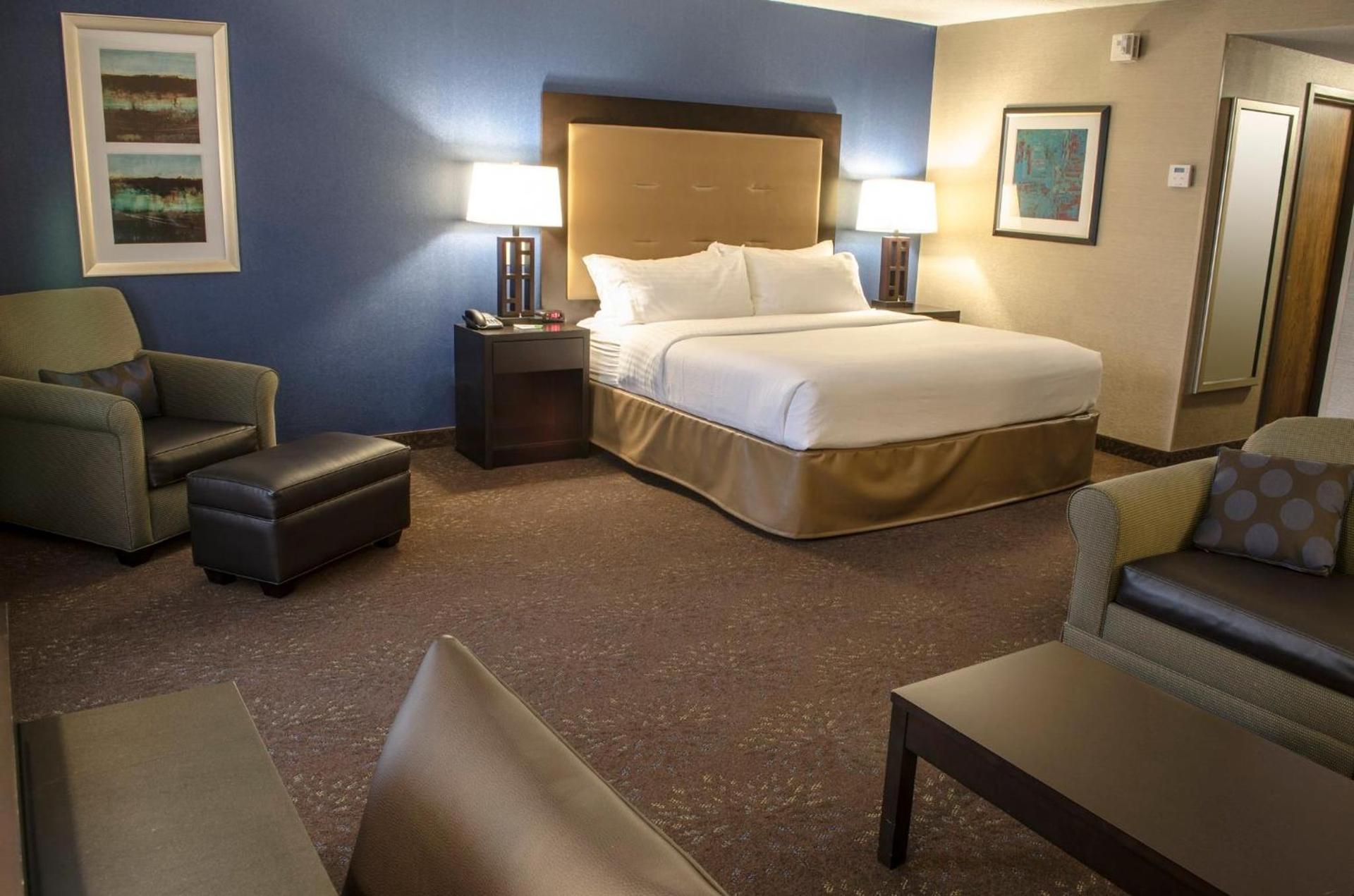 Holiday Inn Fargo by IHG photo 82
