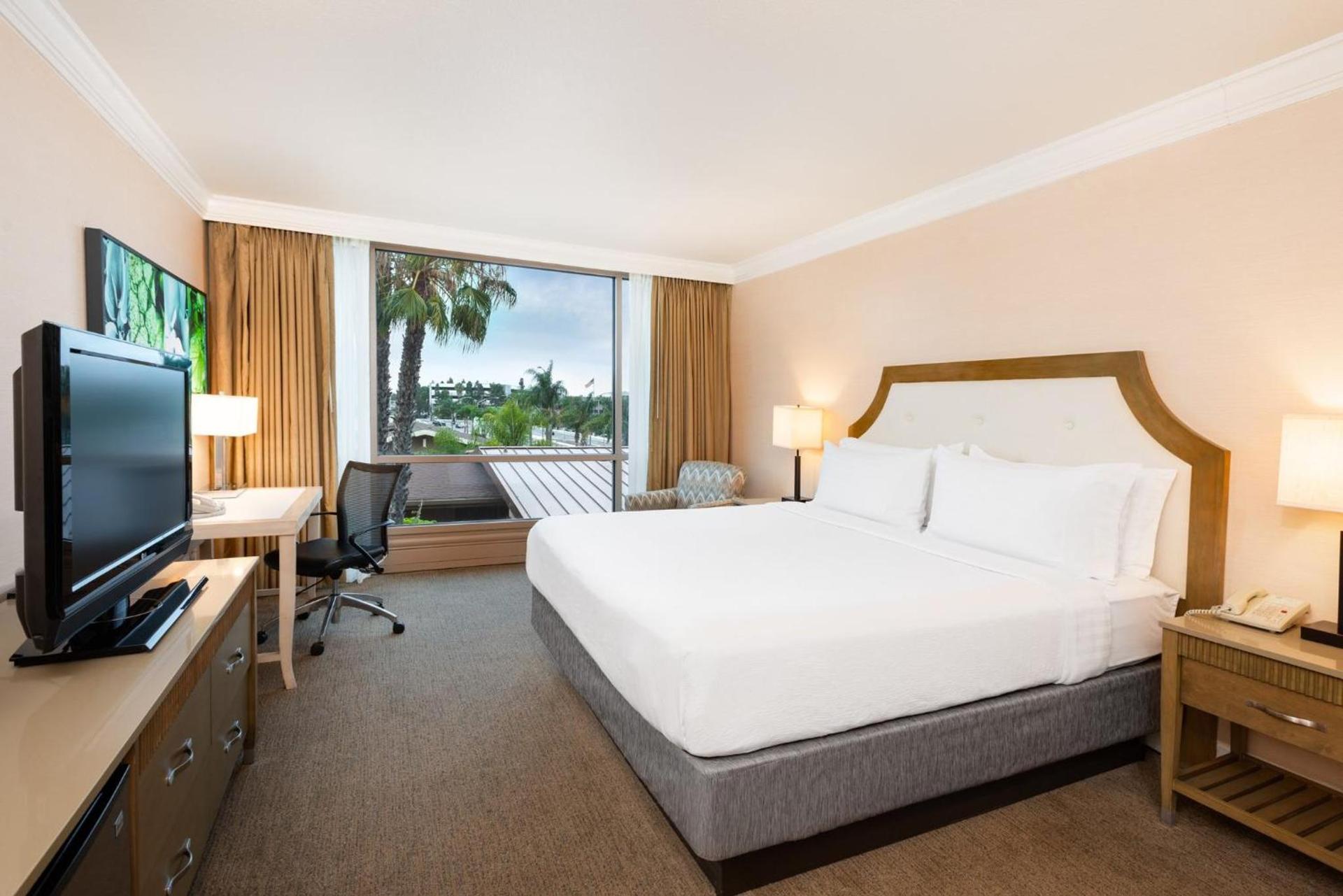 DoubleTree by Hilton San Diego Bayside photo 66