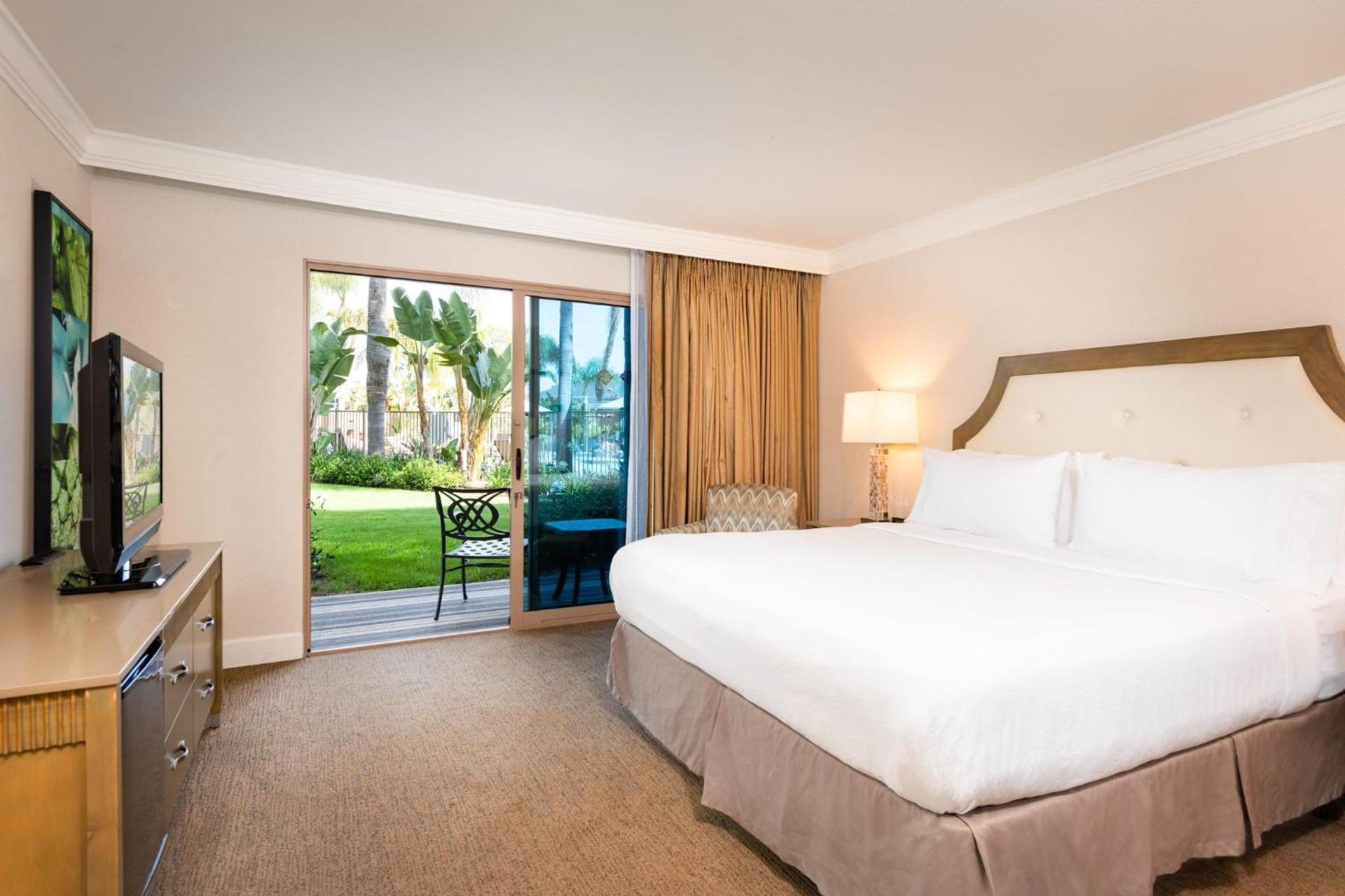 DoubleTree by Hilton San Diego Bayside photo 91