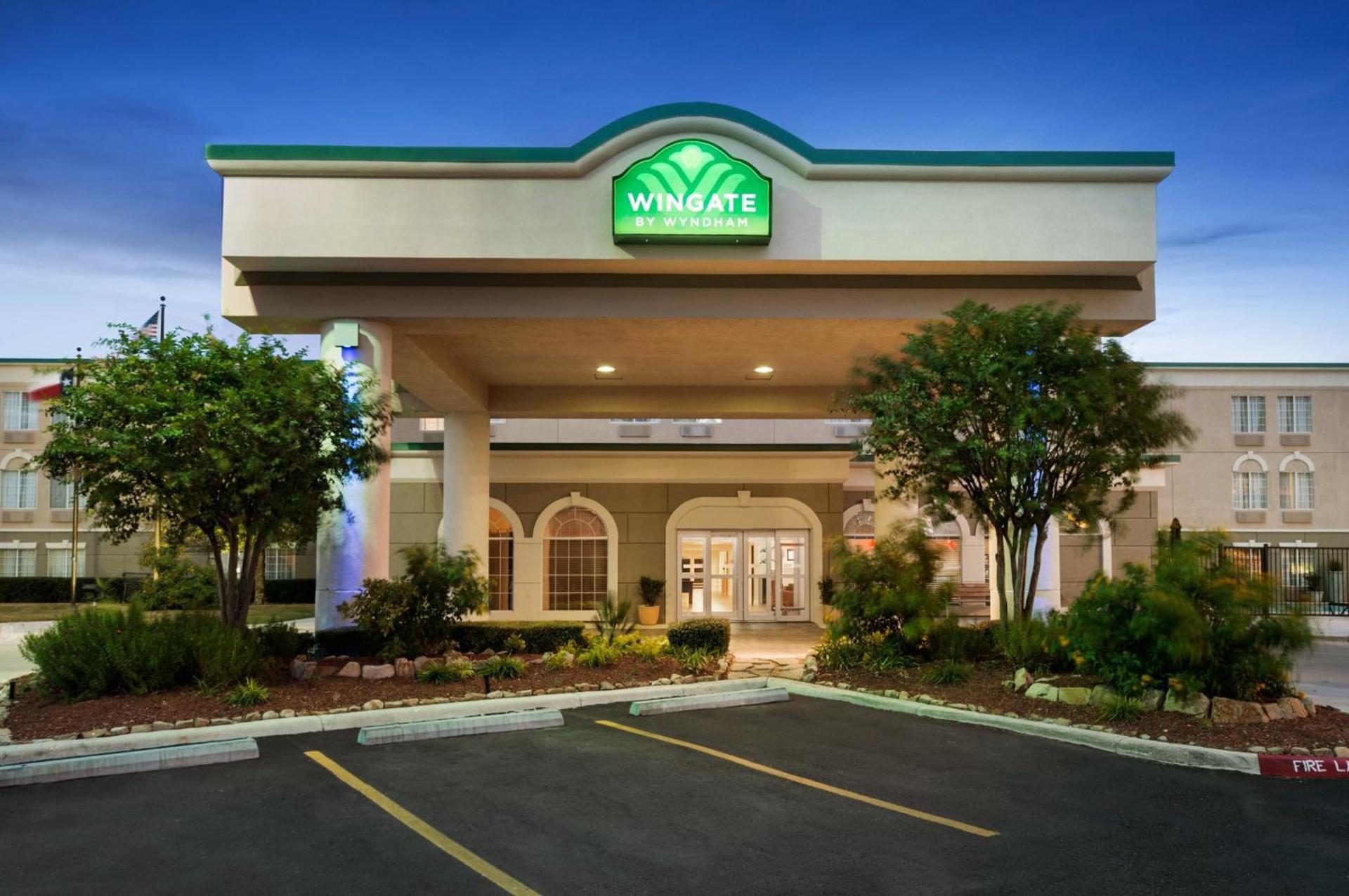 Wingate by Wyndham San Marcos photo 3