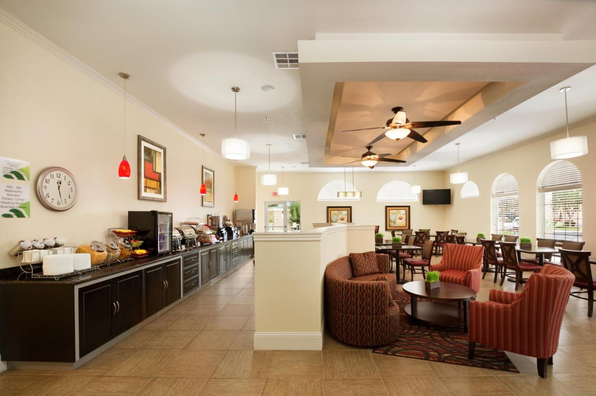 Wingate by Wyndham San Marcos photo 21