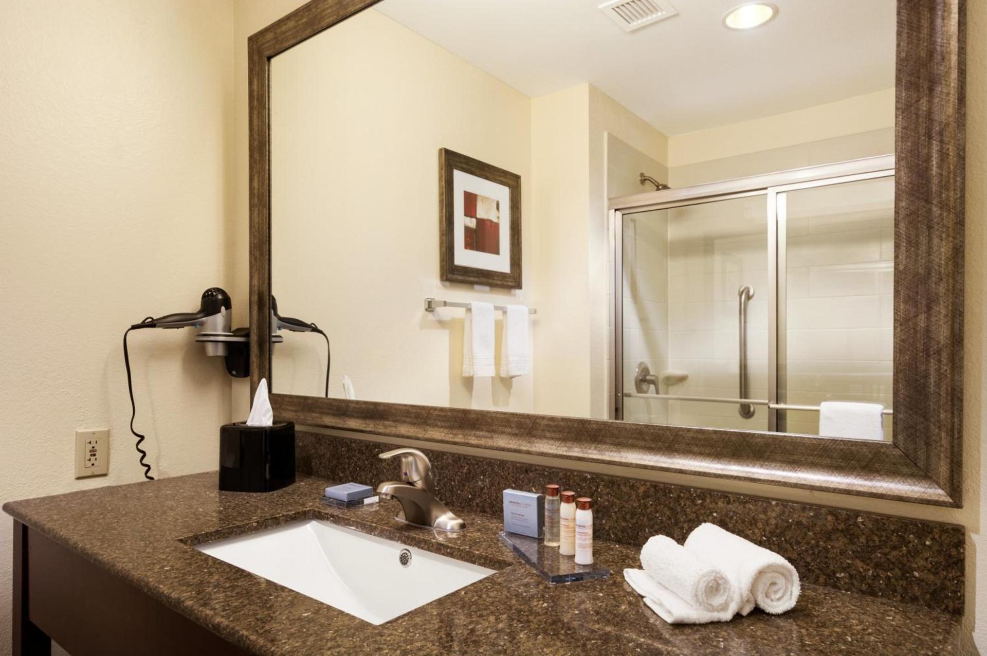 Wingate by Wyndham San Marcos photo 7
