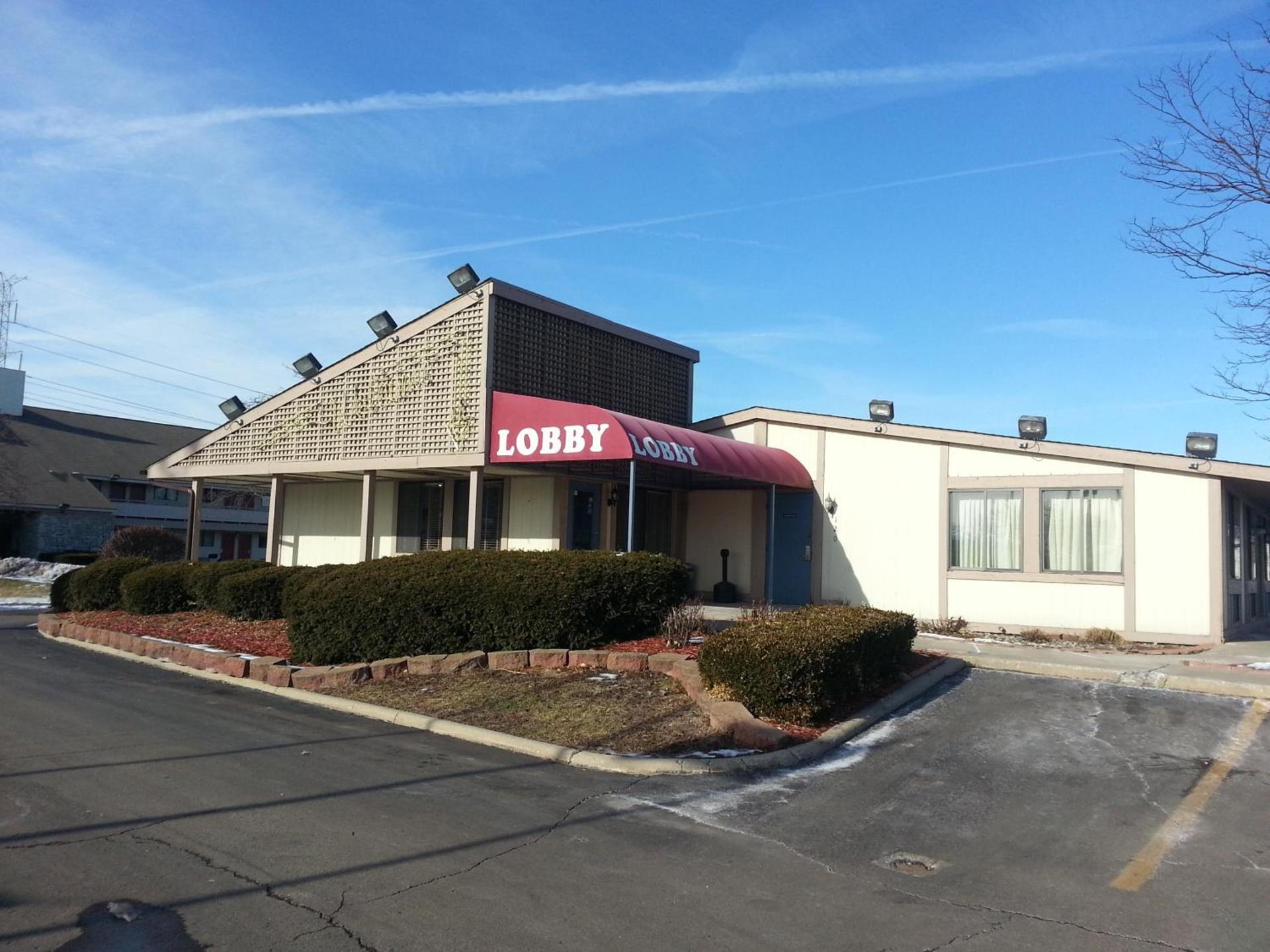 Travelodge by Wyndham Monroe photo 3