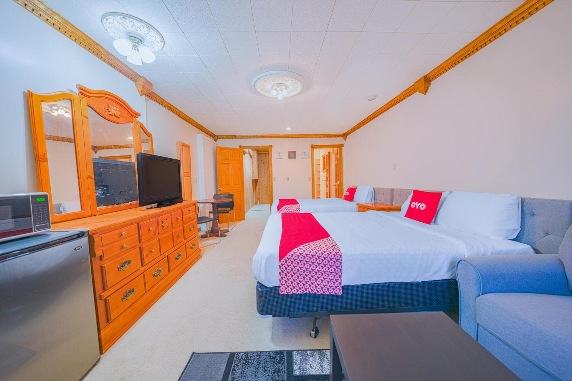 OYO Hotel Portland OR near Airport photo 86