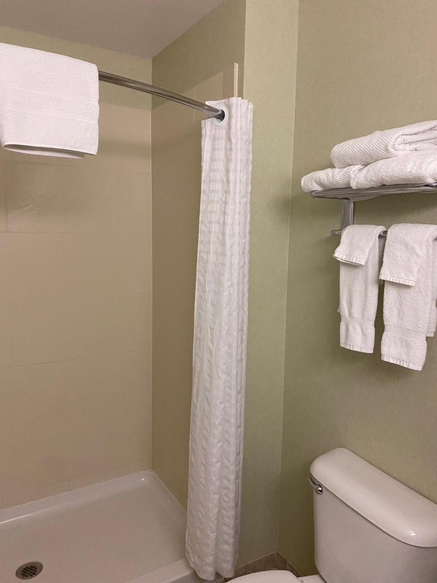 White River Inn & Suites photo 44