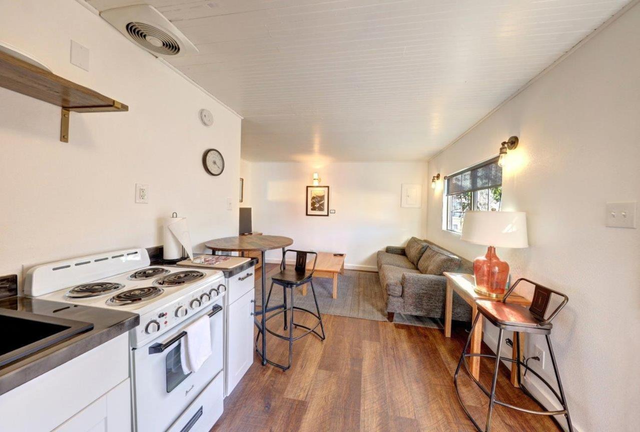 The Seaview Cottages photo 9