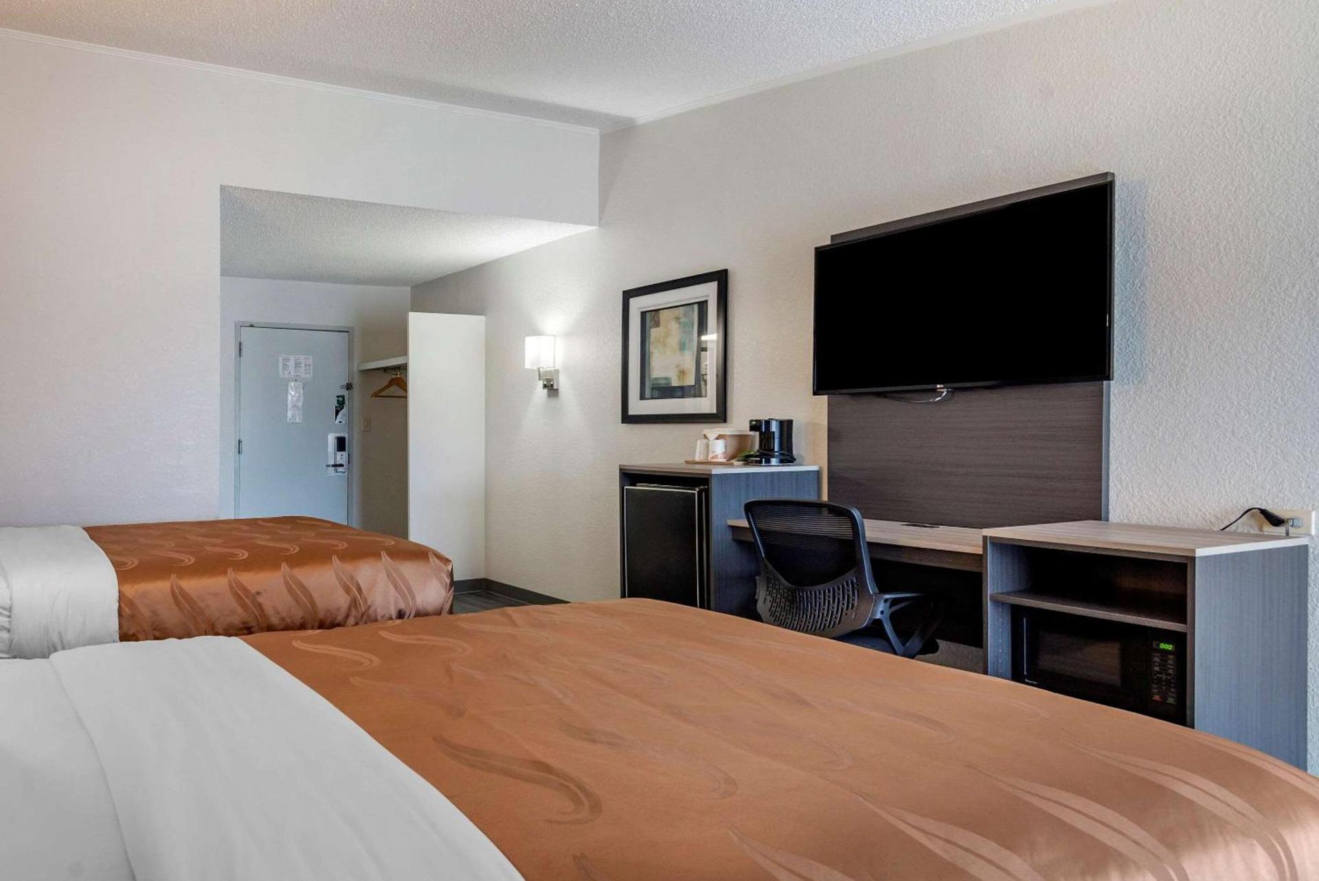 Quality Inn Rock Hill Northeast I-77 photo 8