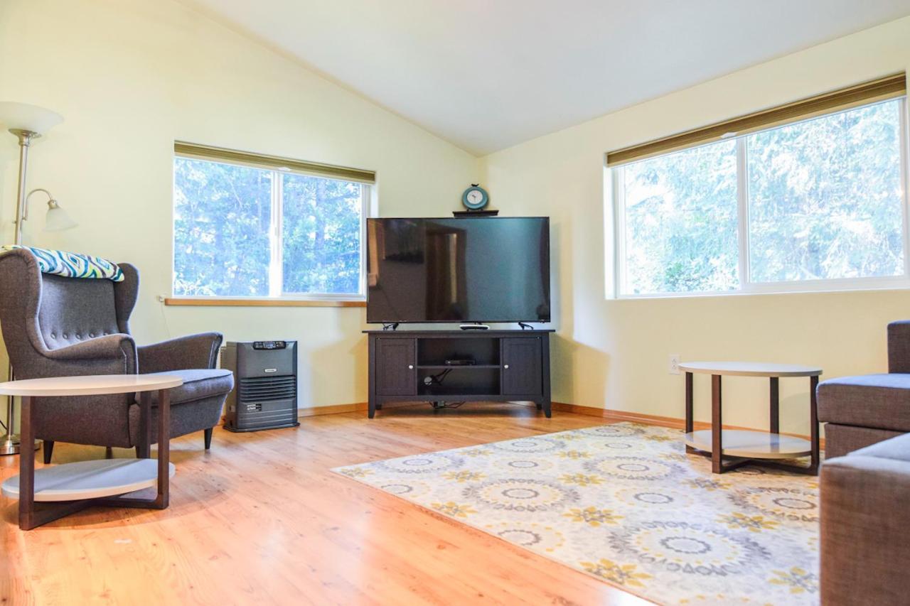 Brown & Hawkins Historical Apartments photo 8