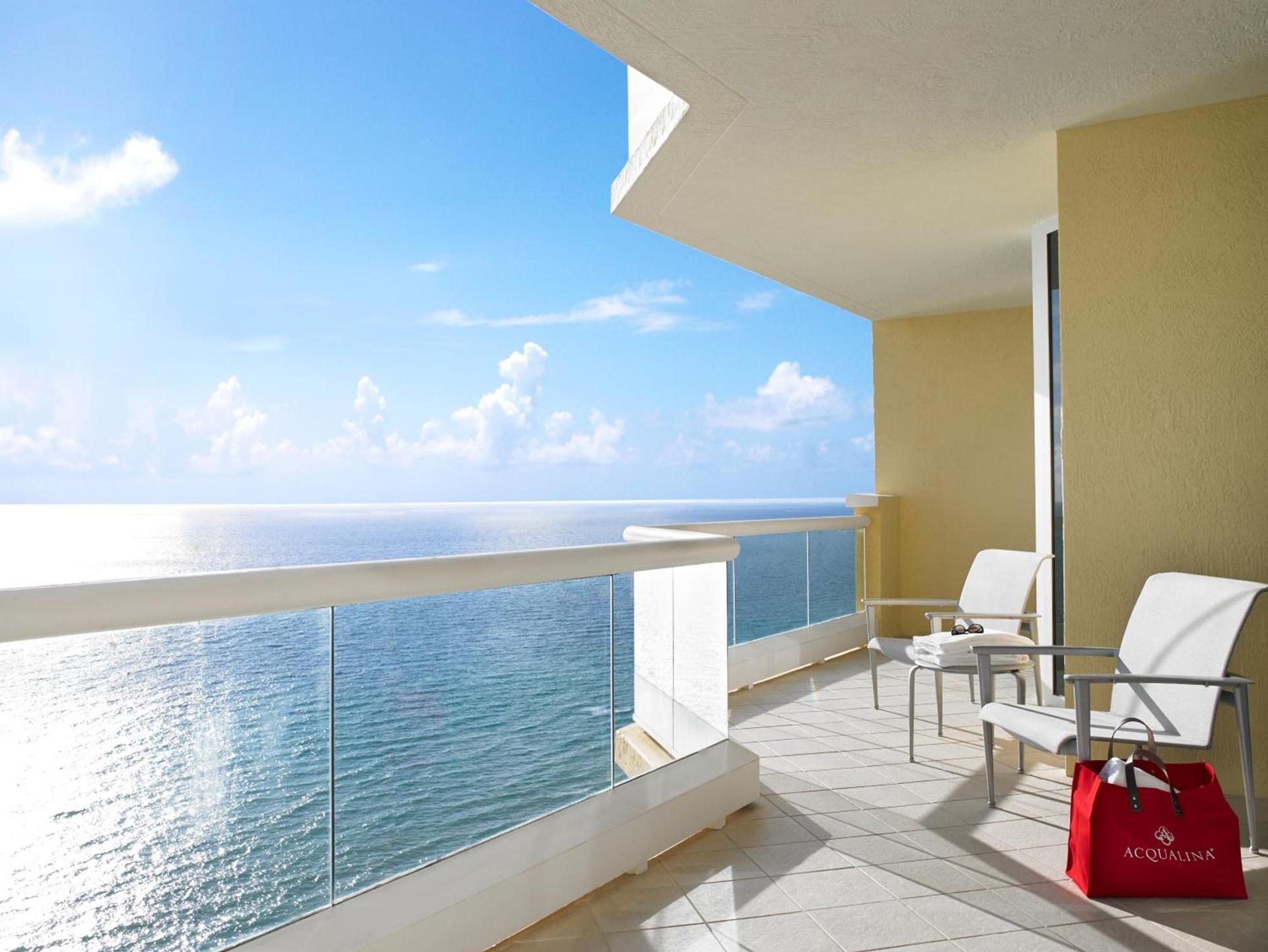 Acqualina Resort and Residences photo 1