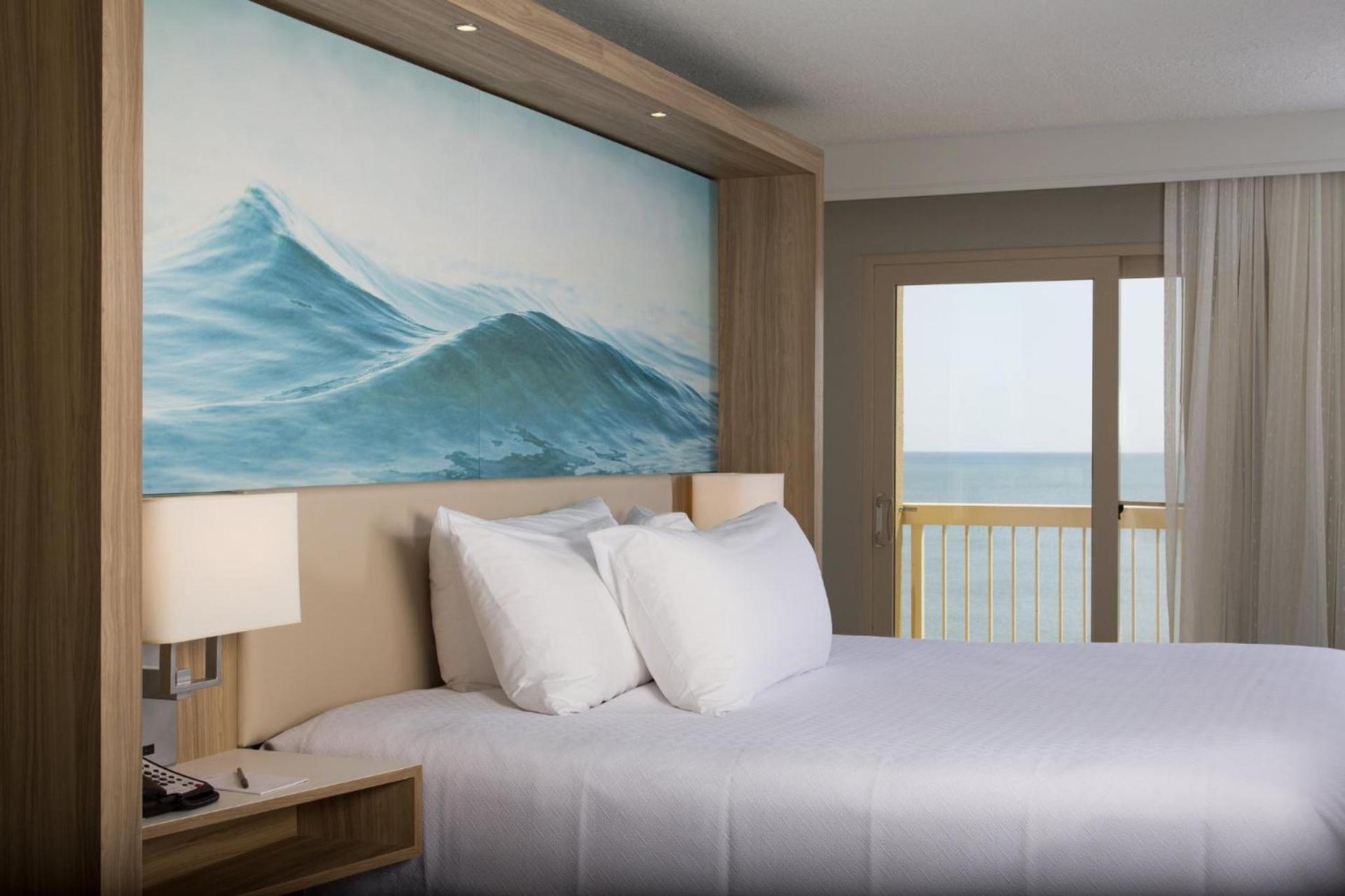 Crowne Plaza Melbourne-Oceanfront by IHG photo 99