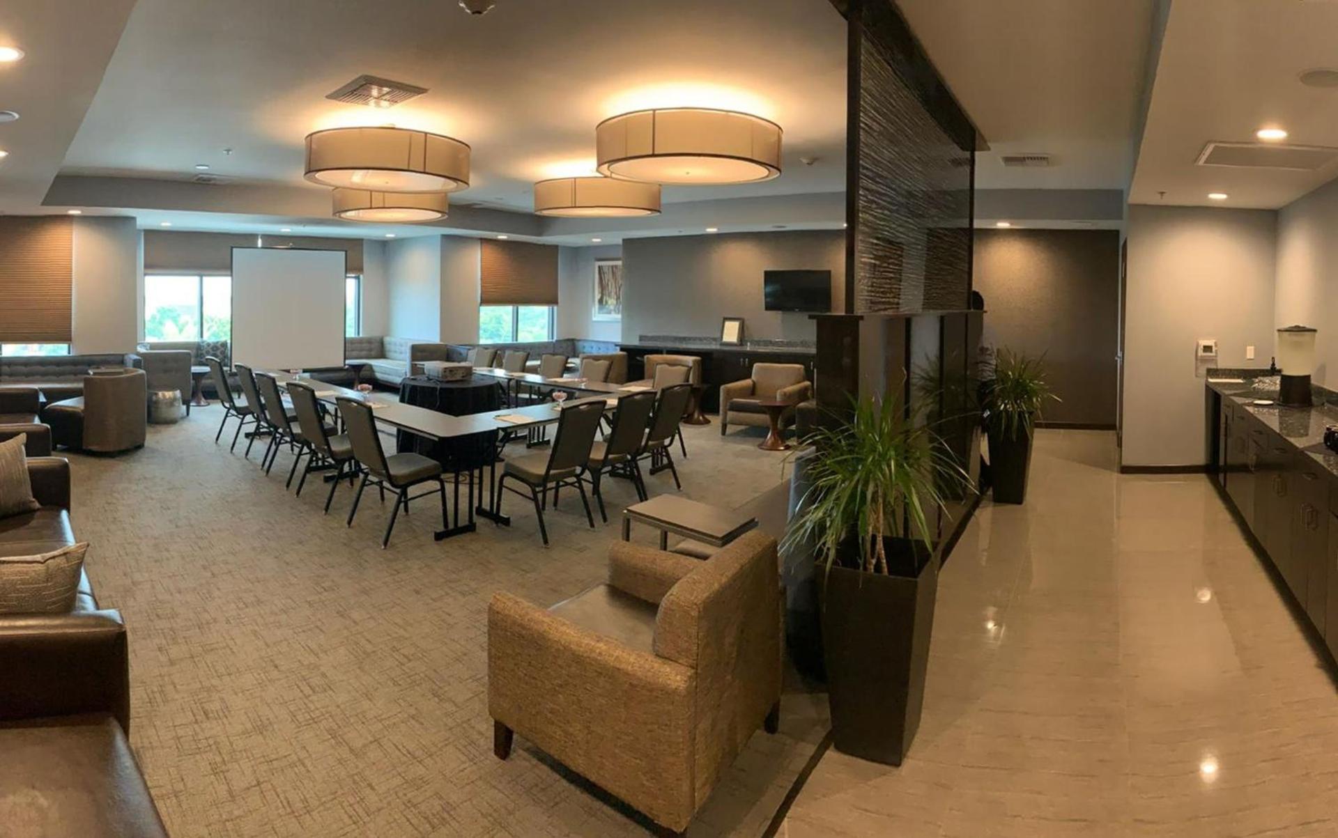 Holiday Inn Carlsbad/San Diego by IHG photo 28