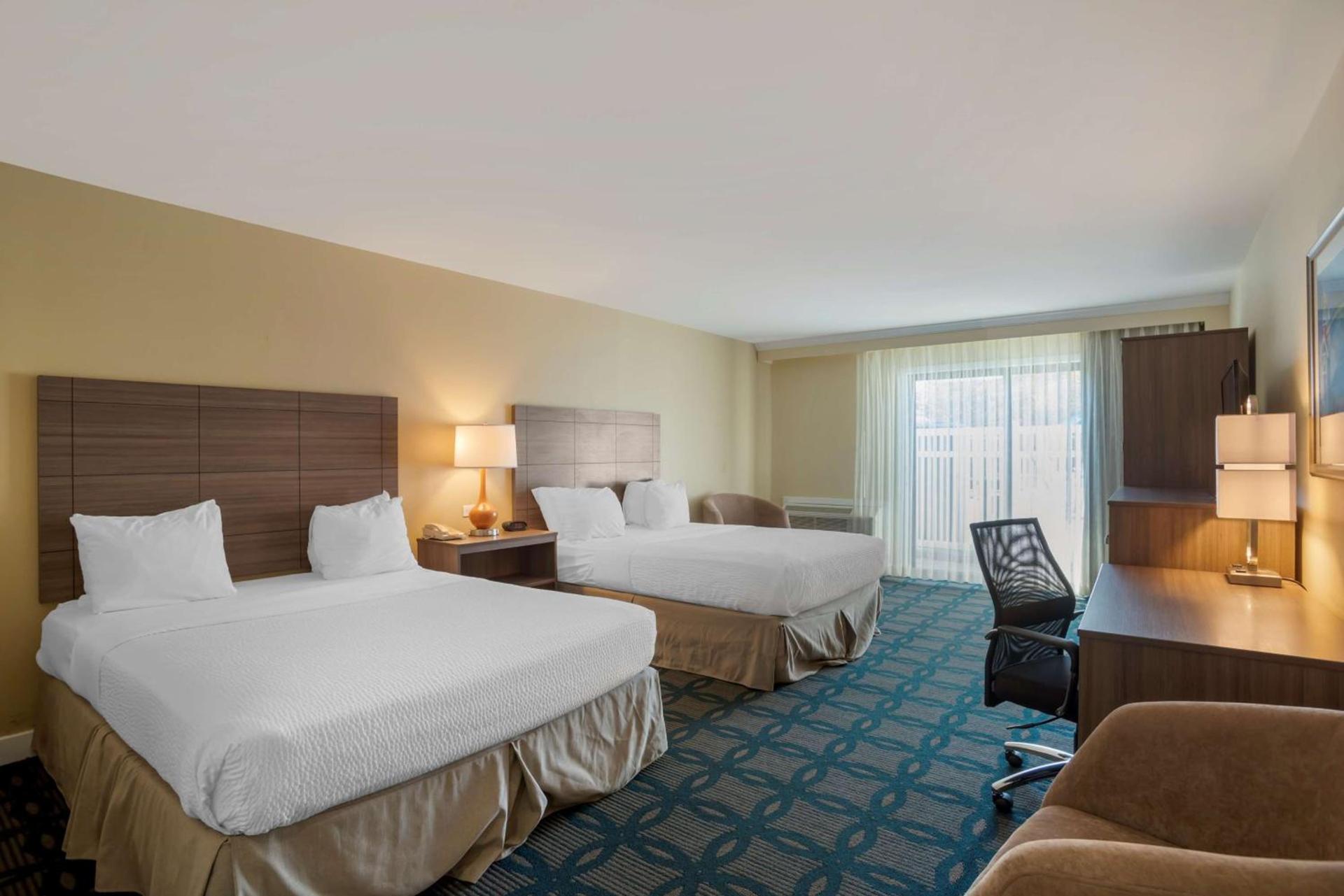 Best Western Plus Ocean City photo 19