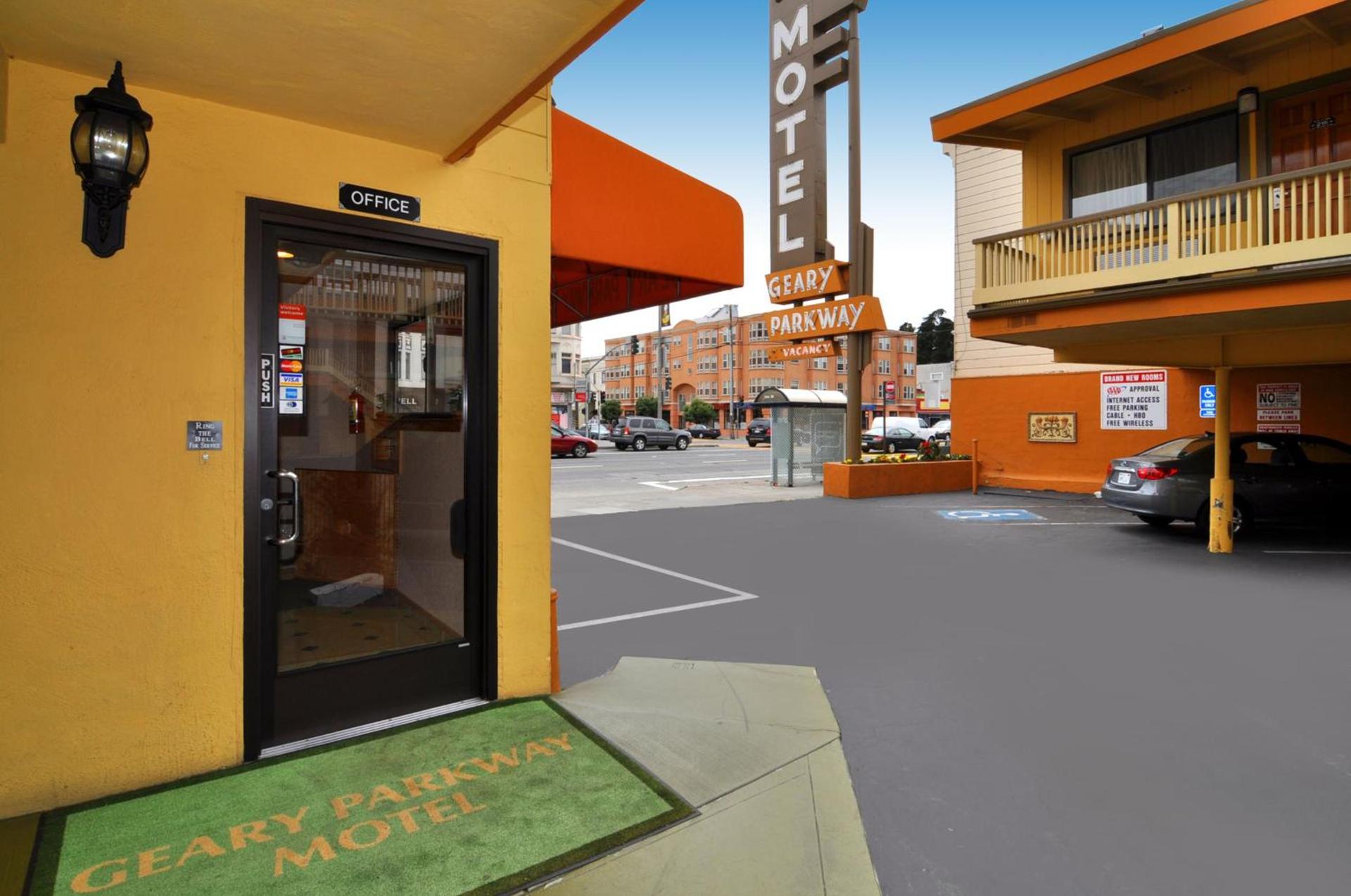Geary Parkway Motel photo 1