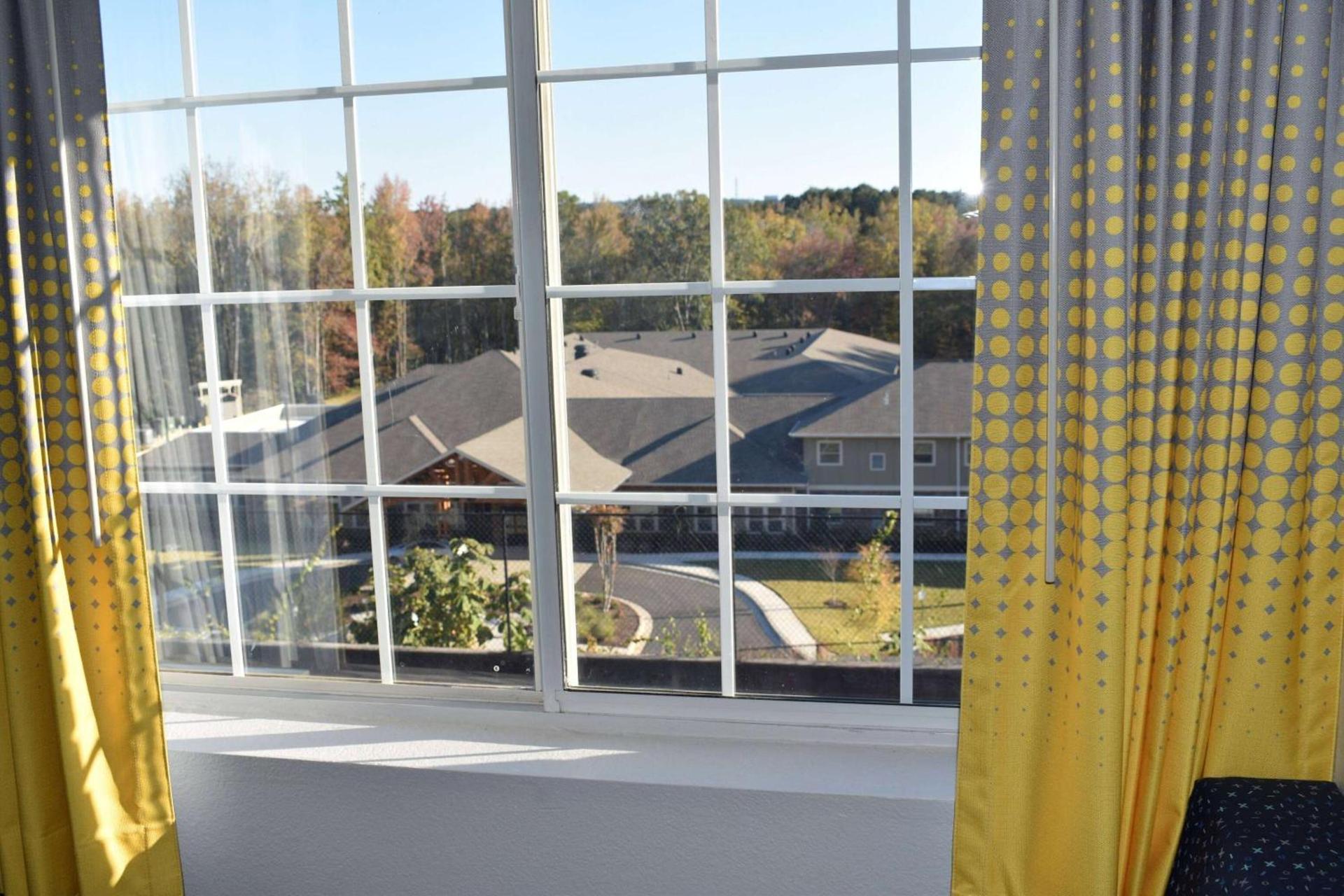 Microtel Inn & Suites by Wyndham Stockbridge/Atlanta I-75 photo 19