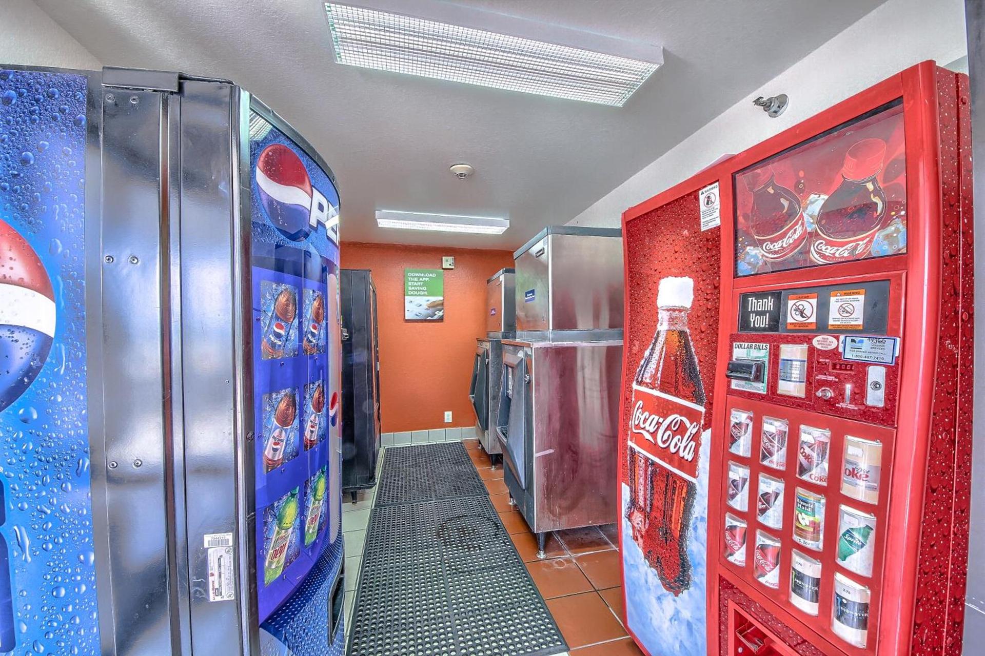 Motel 6 San Antonio, Tx Six Flags Fiesta TX - La Cantera Area photo 32