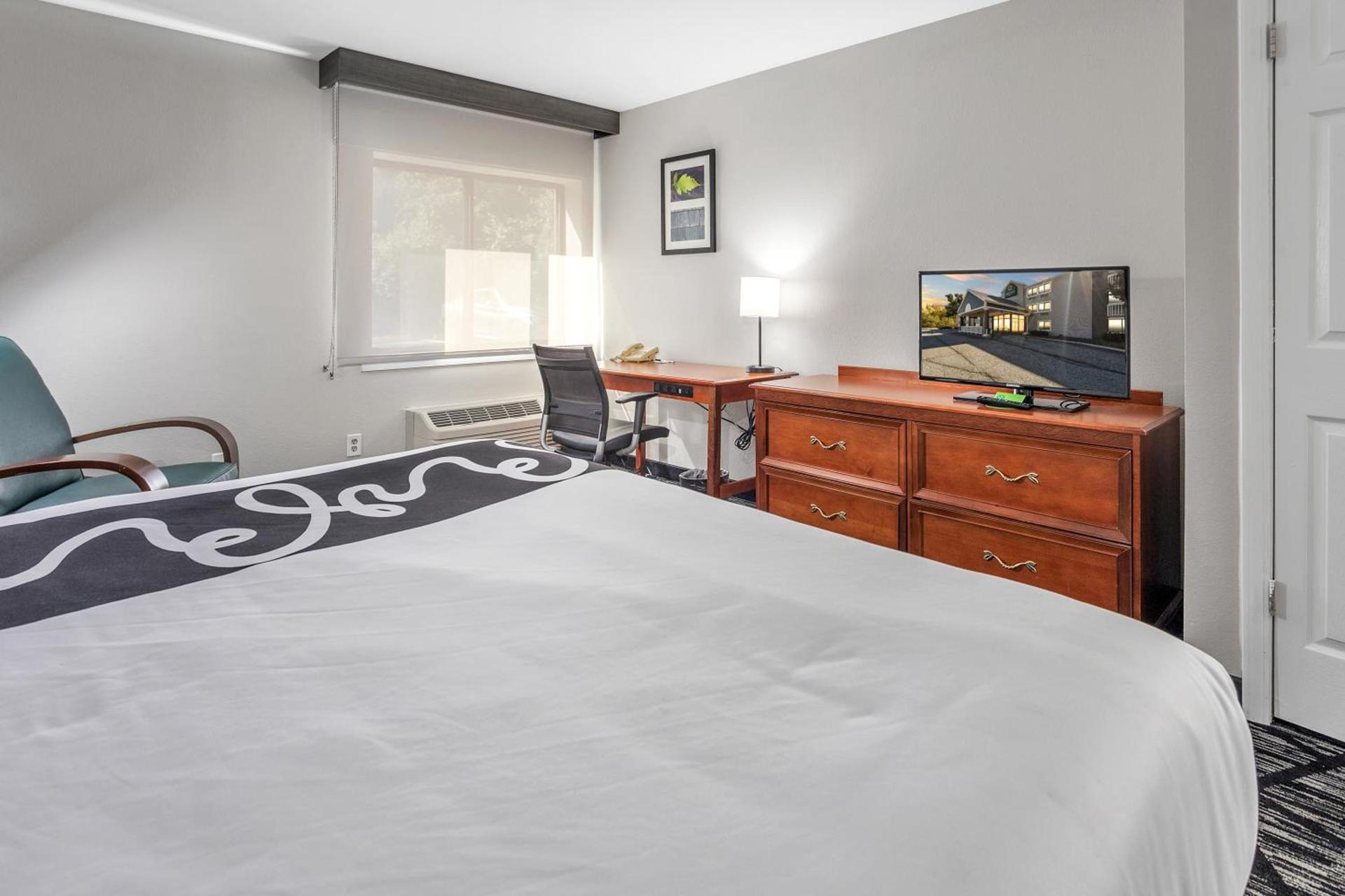 La Quinta Inn by Wyndham Cleveland Independence photo 24