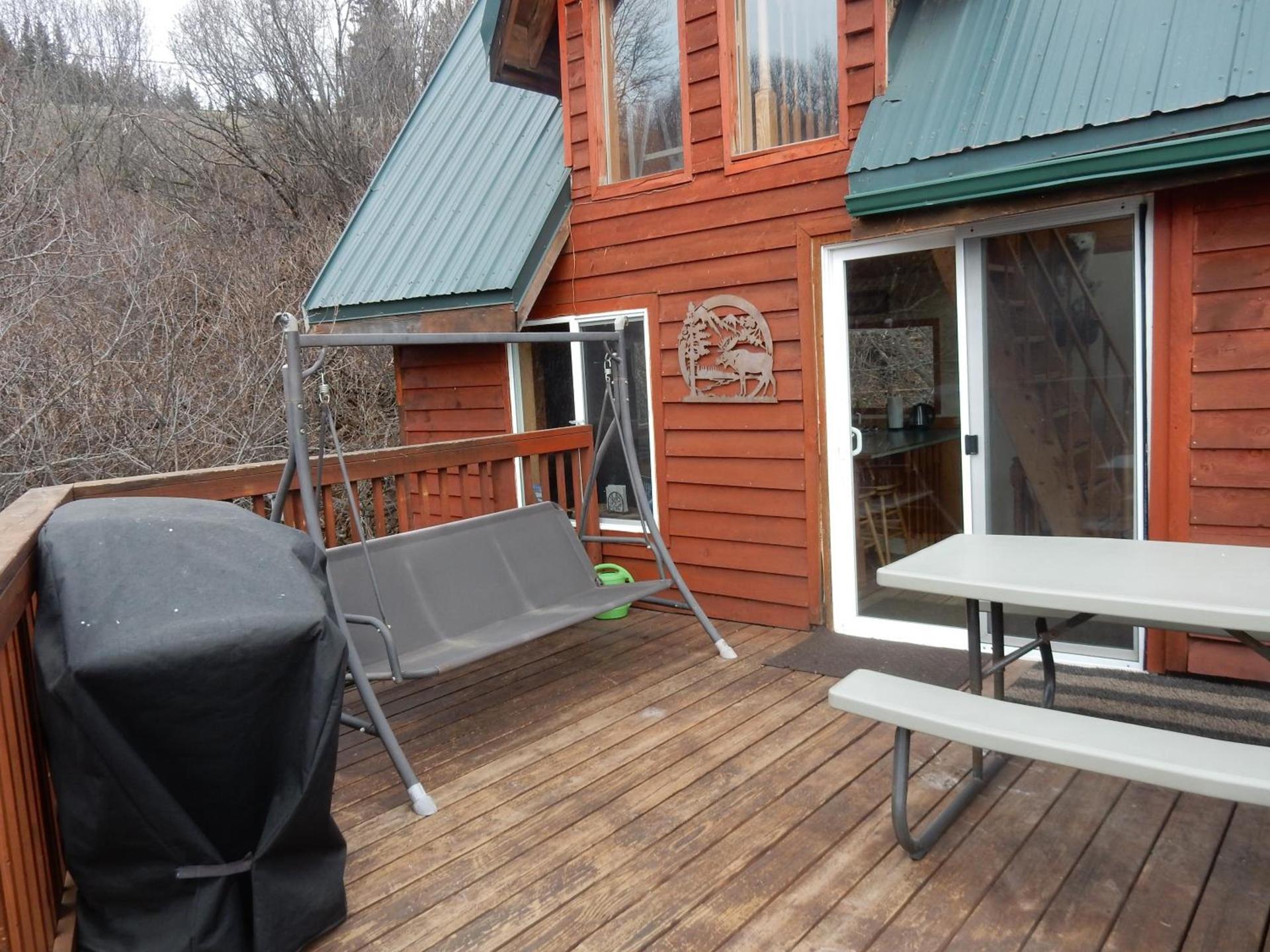 Alaska Adventure Cabins photo 45