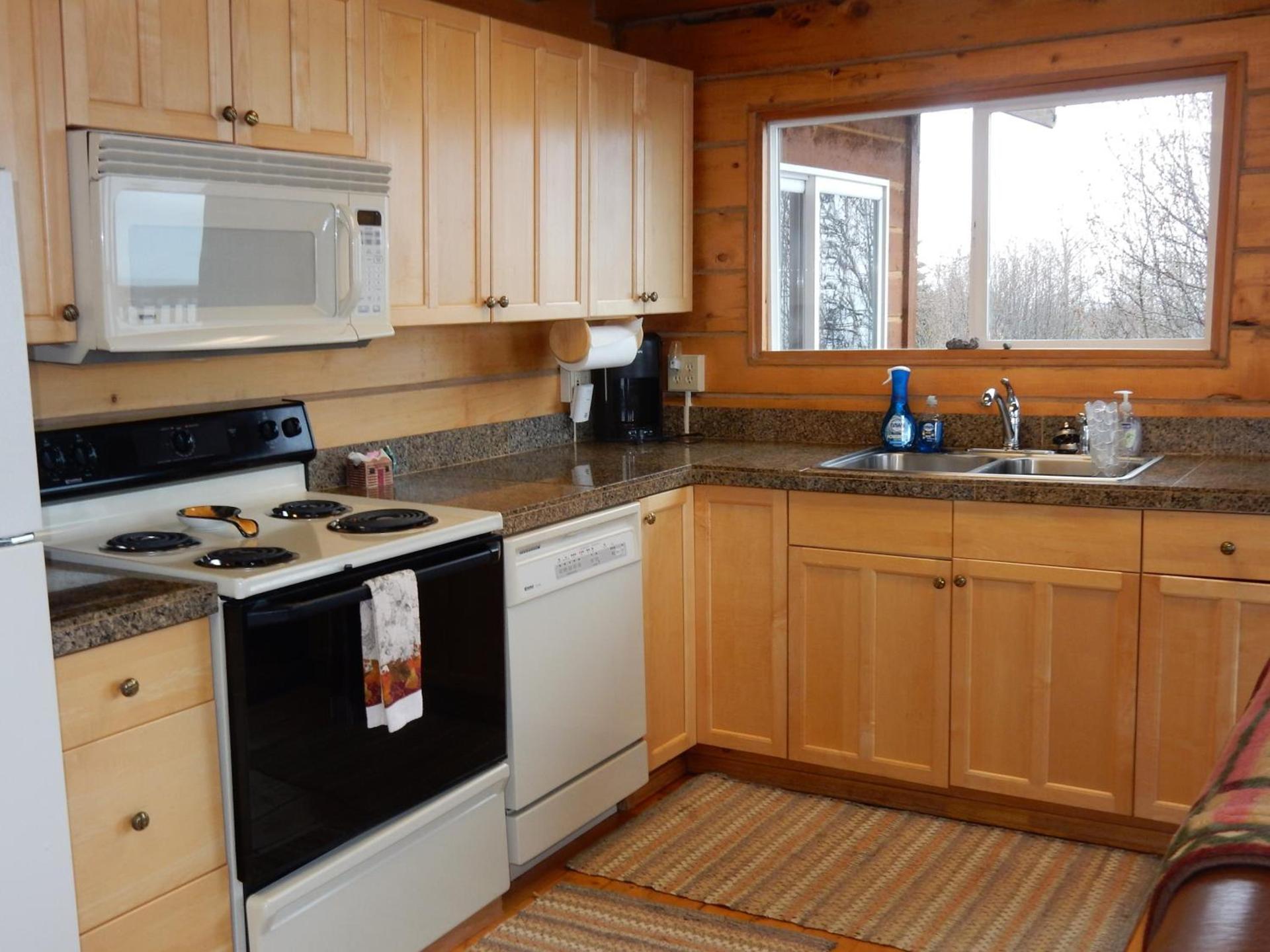 Alaska Adventure Cabins photo 79