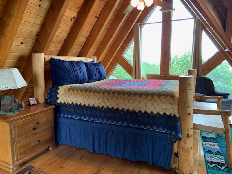 Alaska Adventure Cabins photo 93