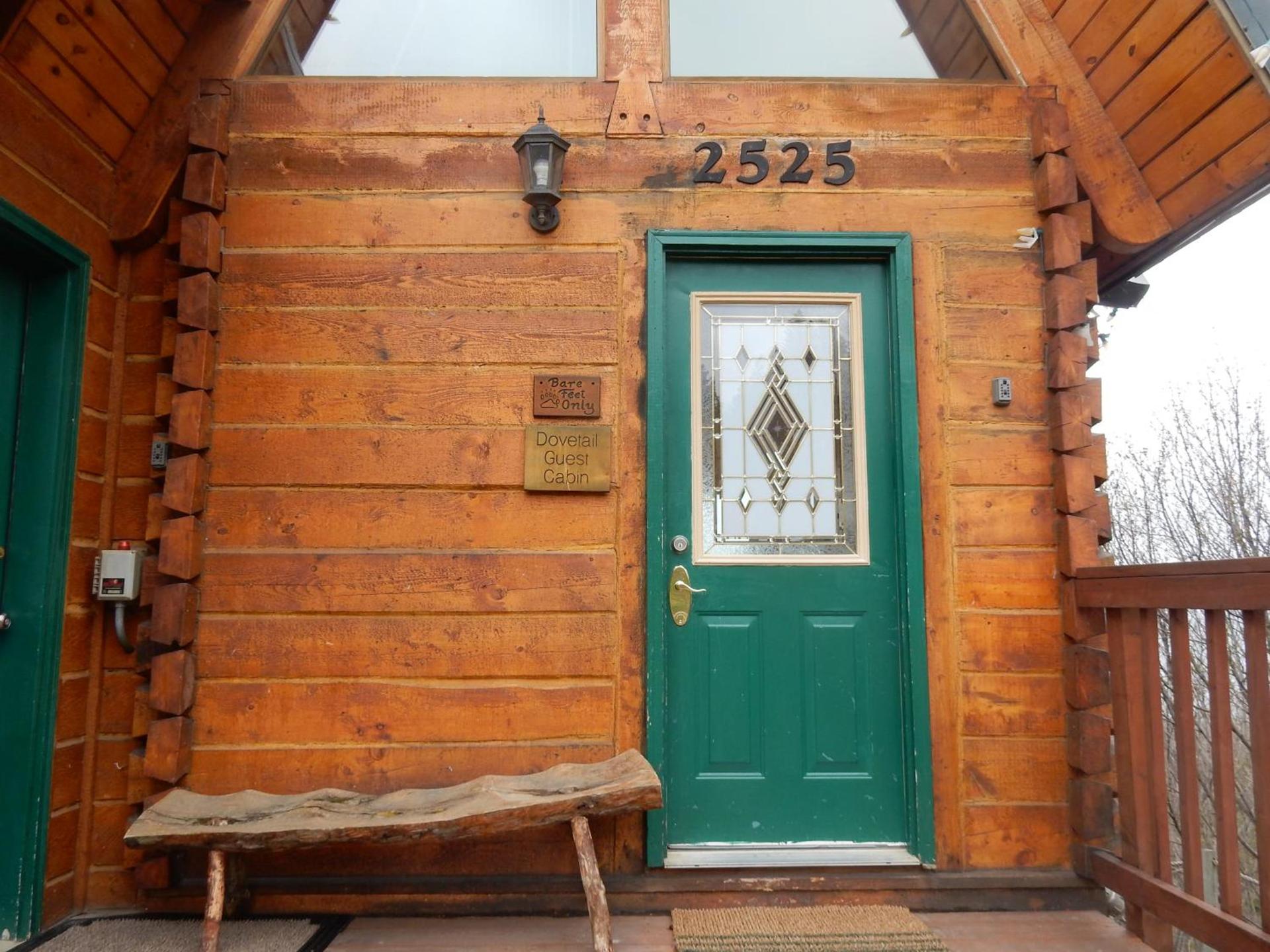 Alaska Adventure Cabins photo 96