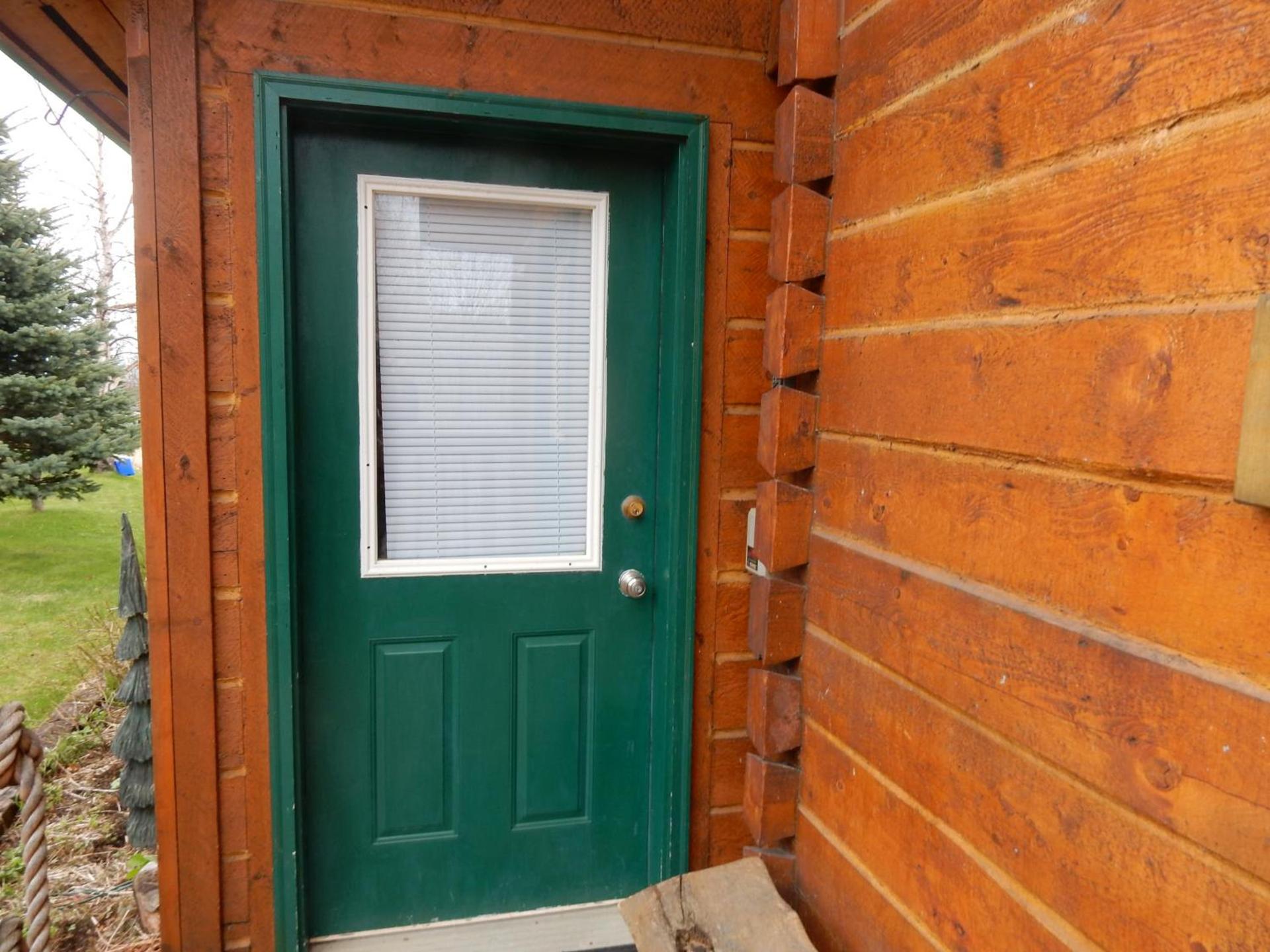 Alaska Adventure Cabins photo 95