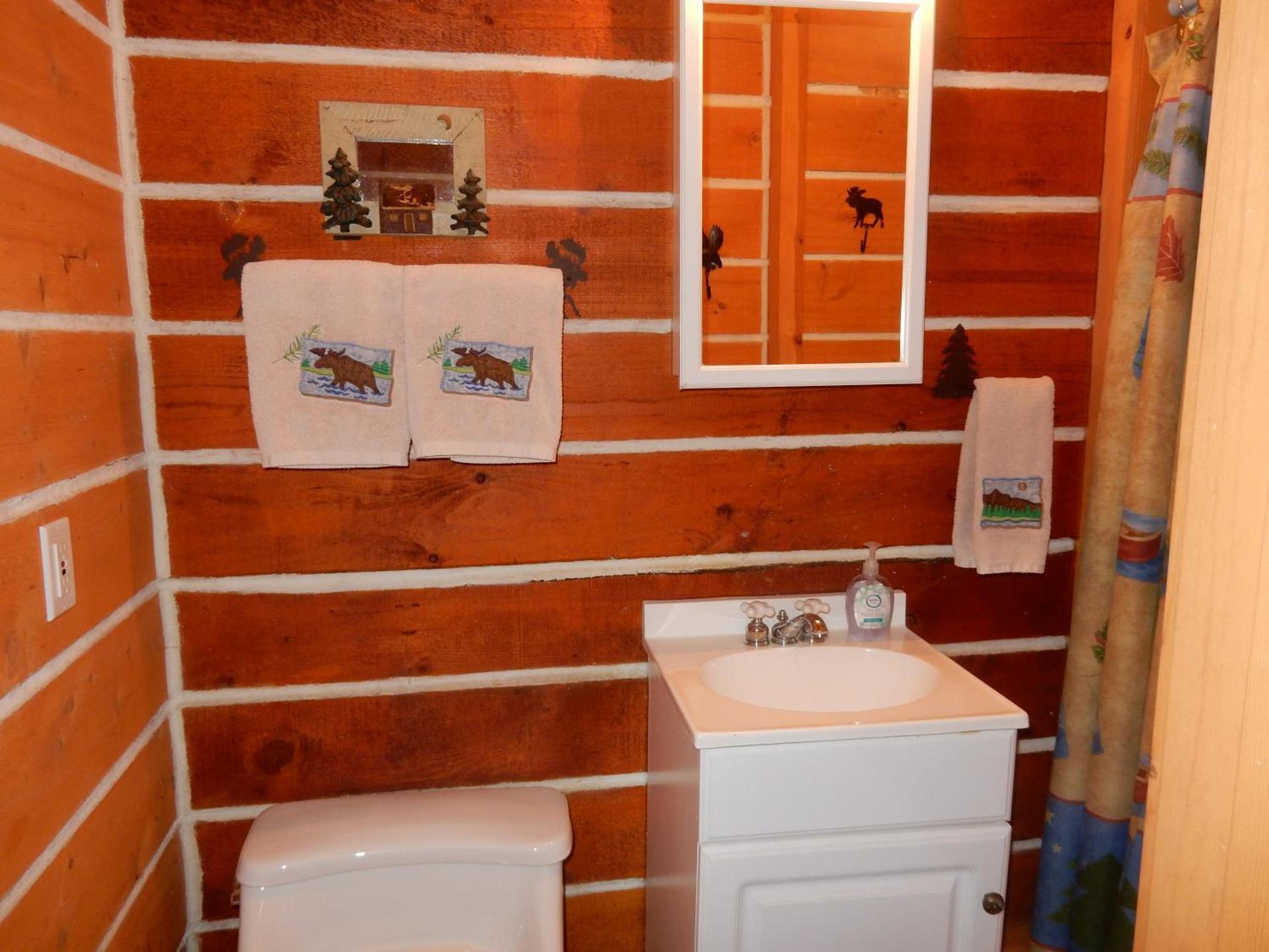 Alaska Adventure Cabins photo 94