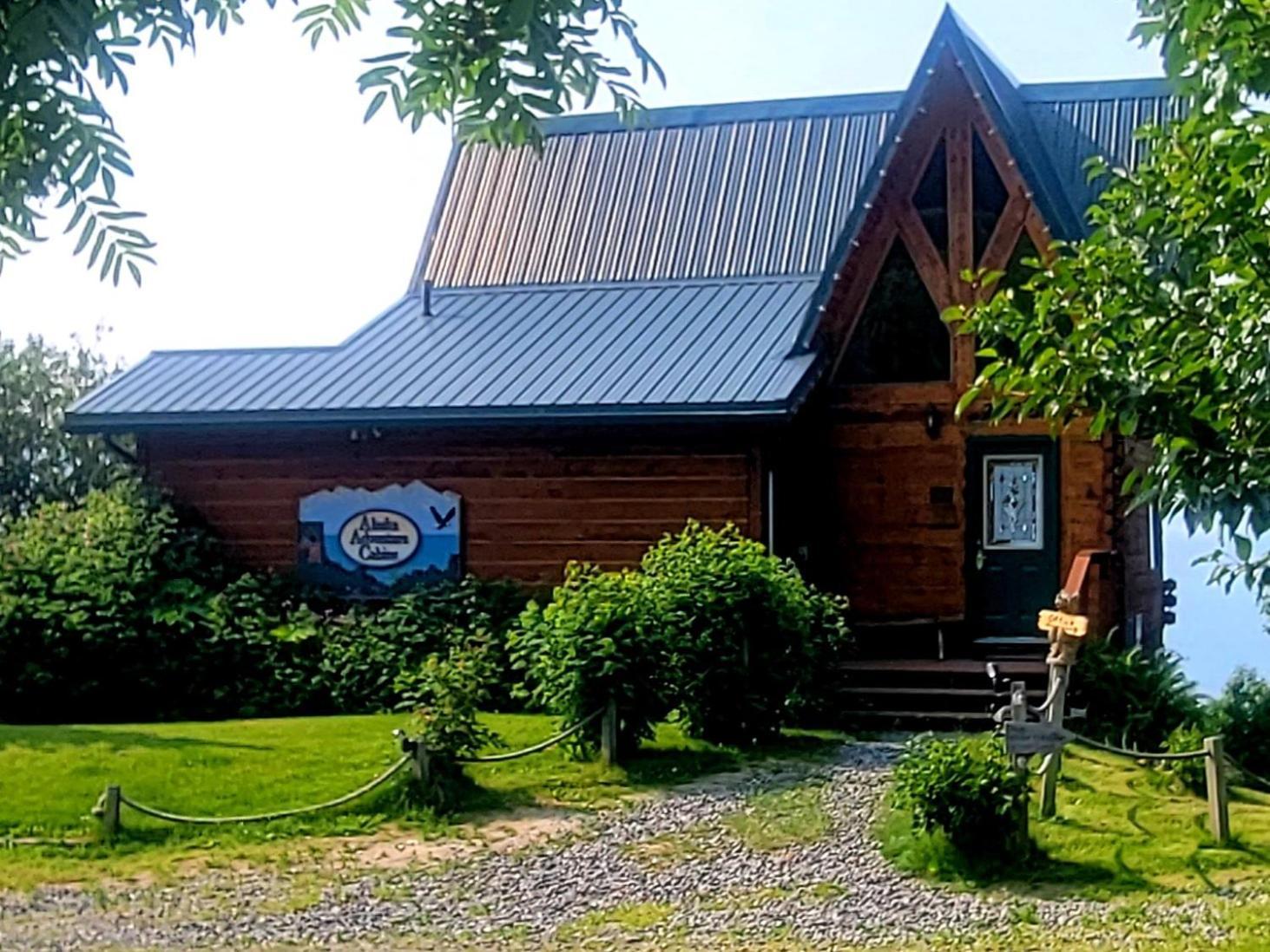 Alaska Adventure Cabins photo 97