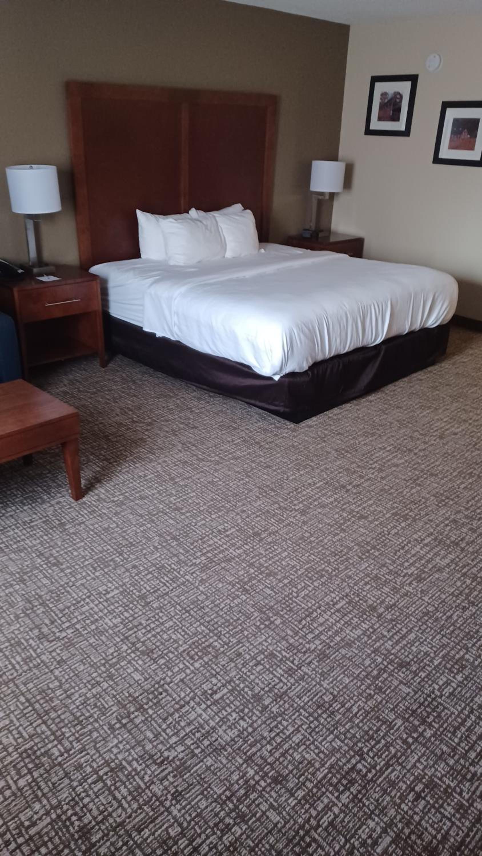 Wingate by Wyndham Pittsburgh New Stanton photo 25