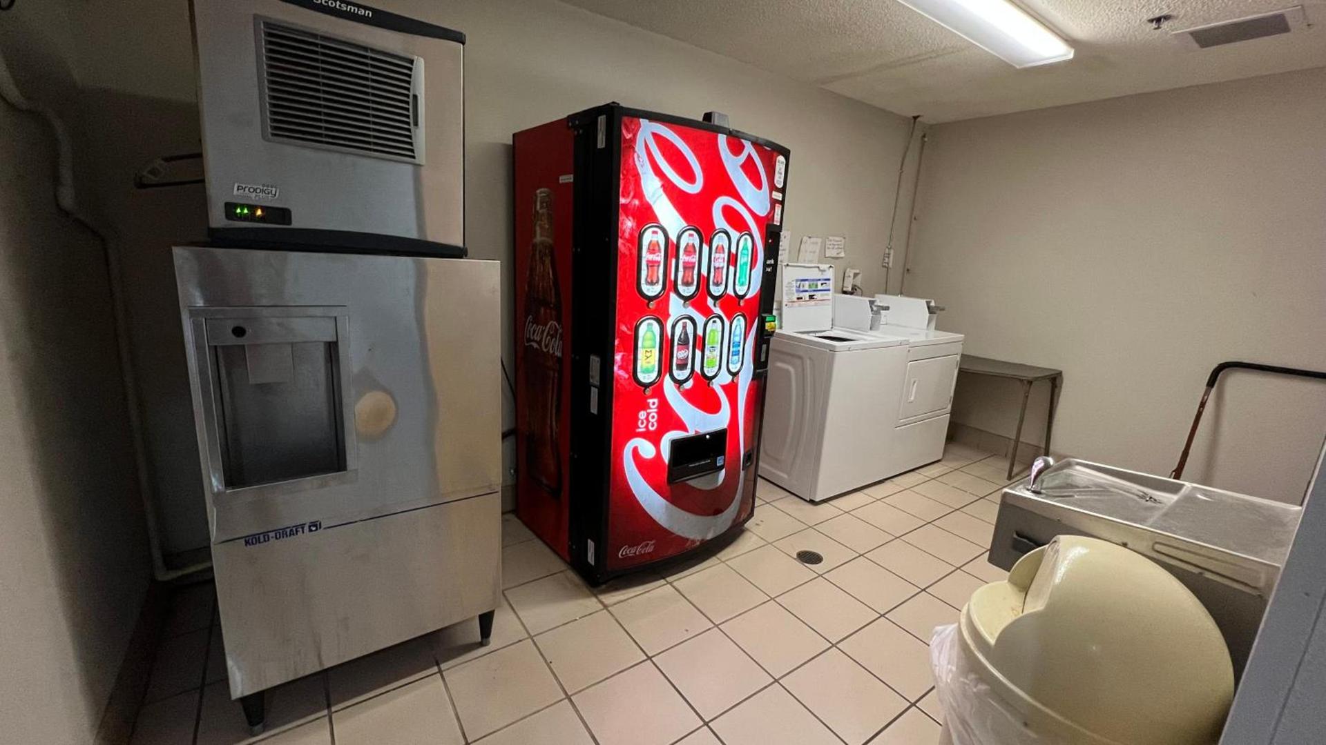 America's Best Value Inn and Suites - Jackson photo 11