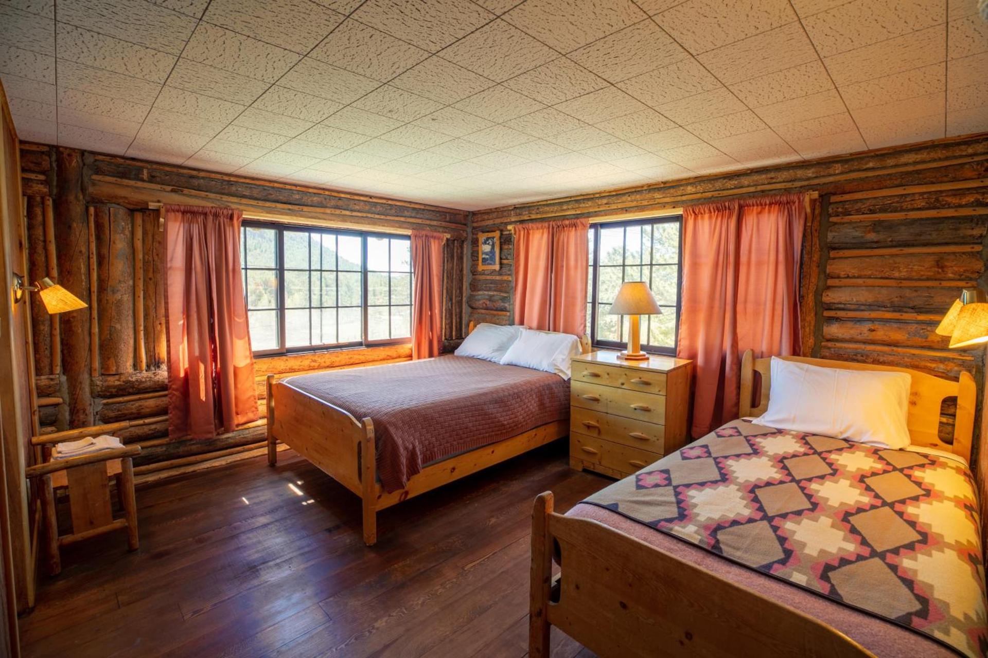 The Meeker Park Lodge photo 25