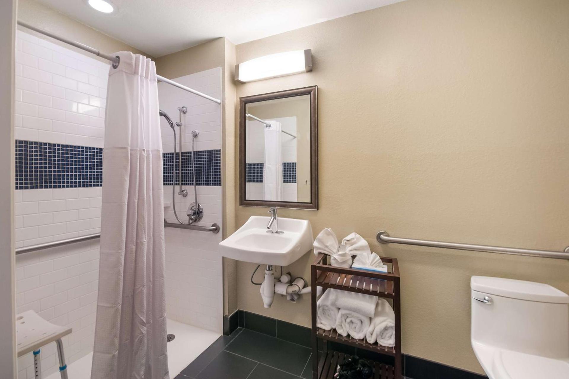 Sonesta ES Suites Dulles Airport photo 21
