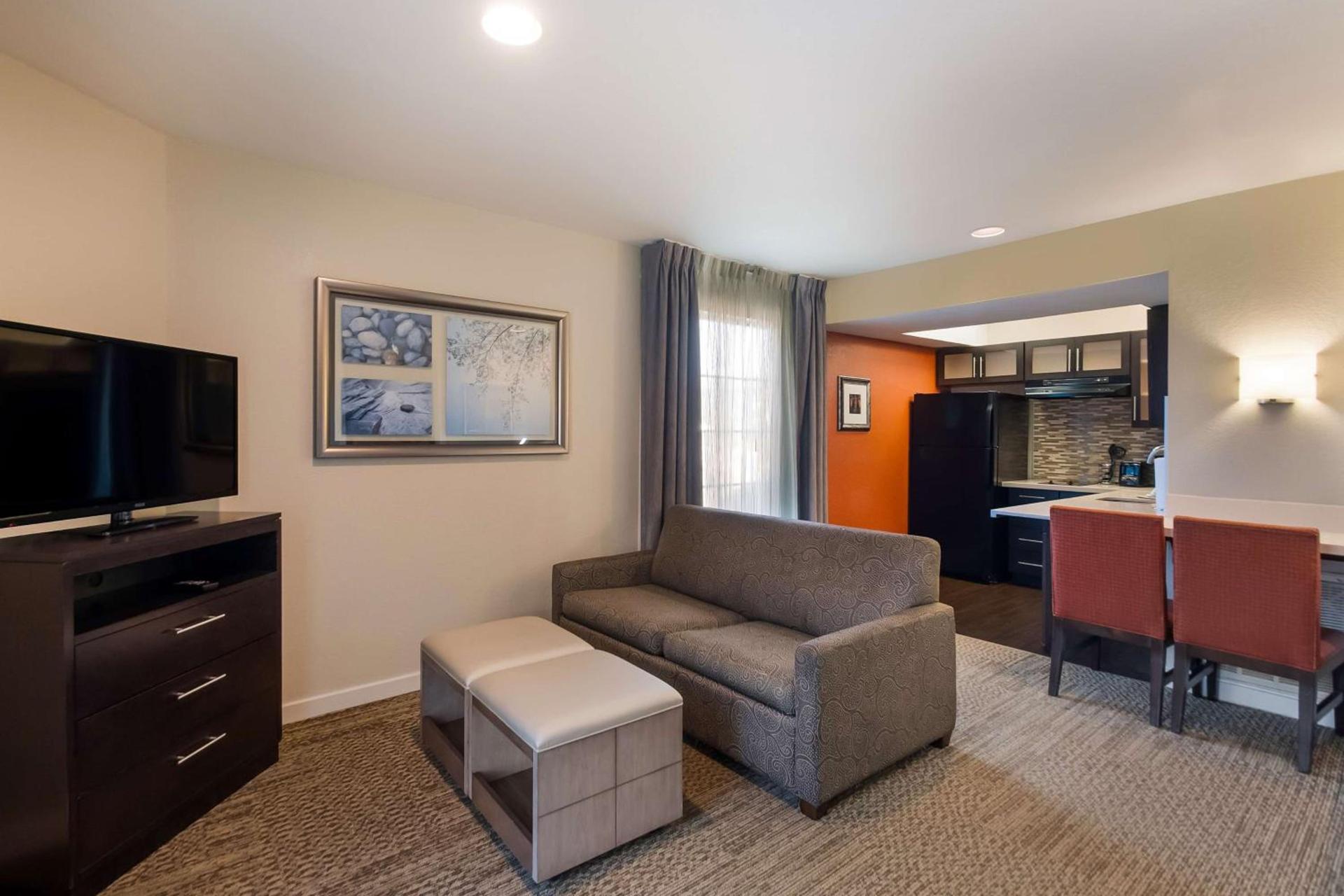 Sonesta ES Suites Dulles Airport photo 27
