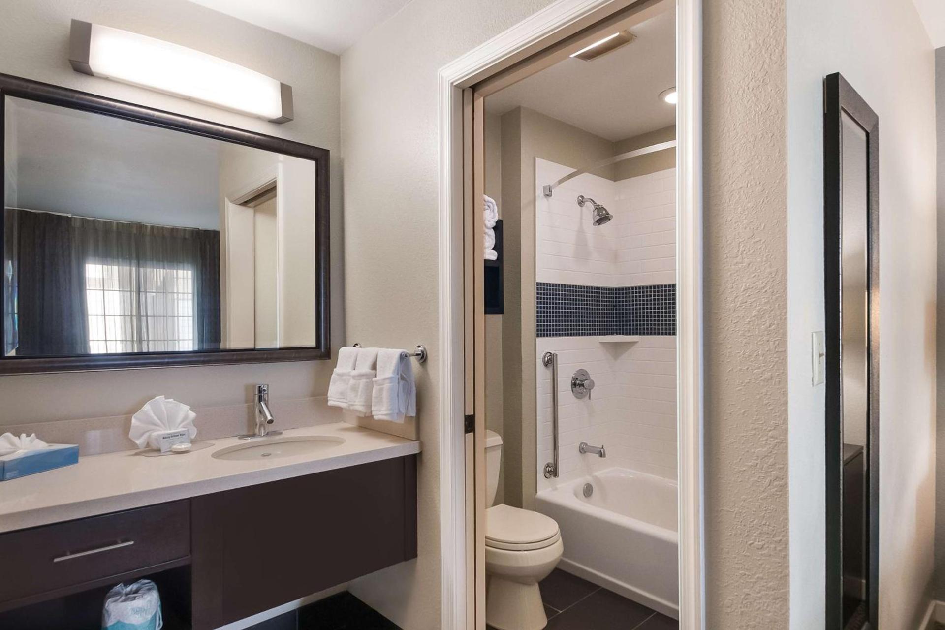 Sonesta ES Suites Dulles Airport photo 25