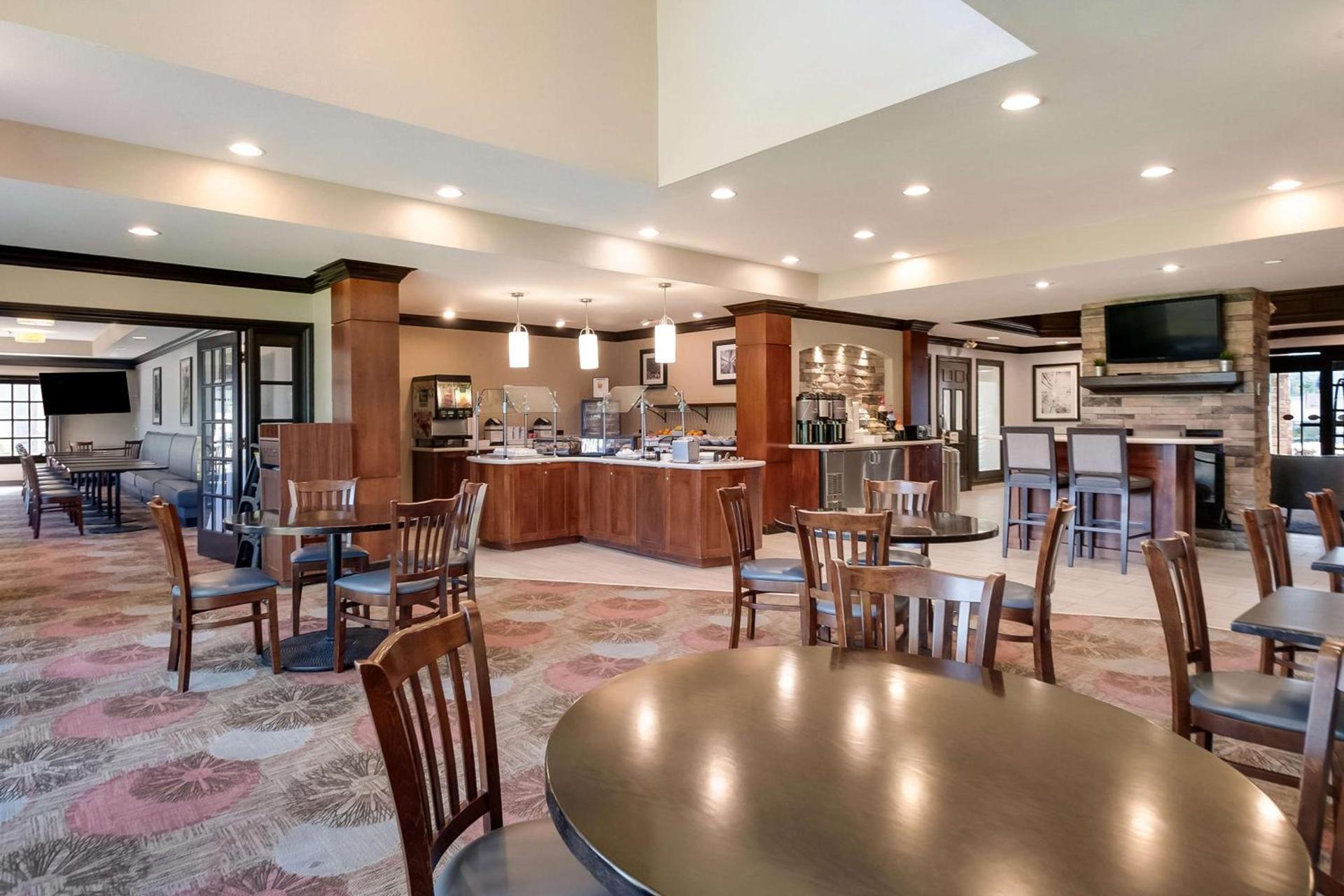 Sonesta ES Suites Dulles Airport photo 12