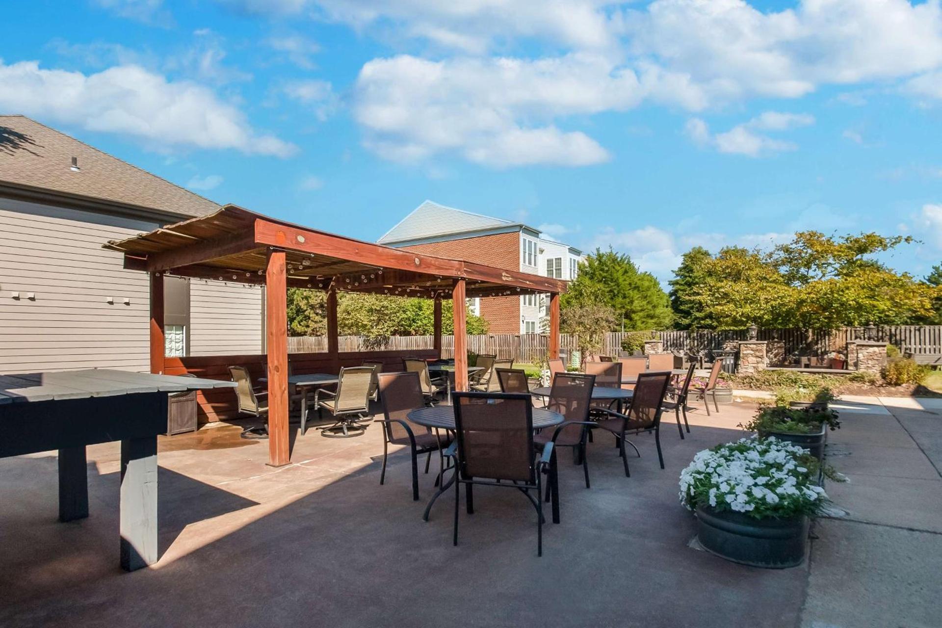 Sonesta ES Suites Dulles Airport photo 39