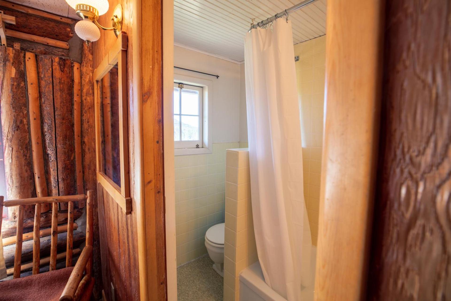 The Meeker Park Lodge photo 65