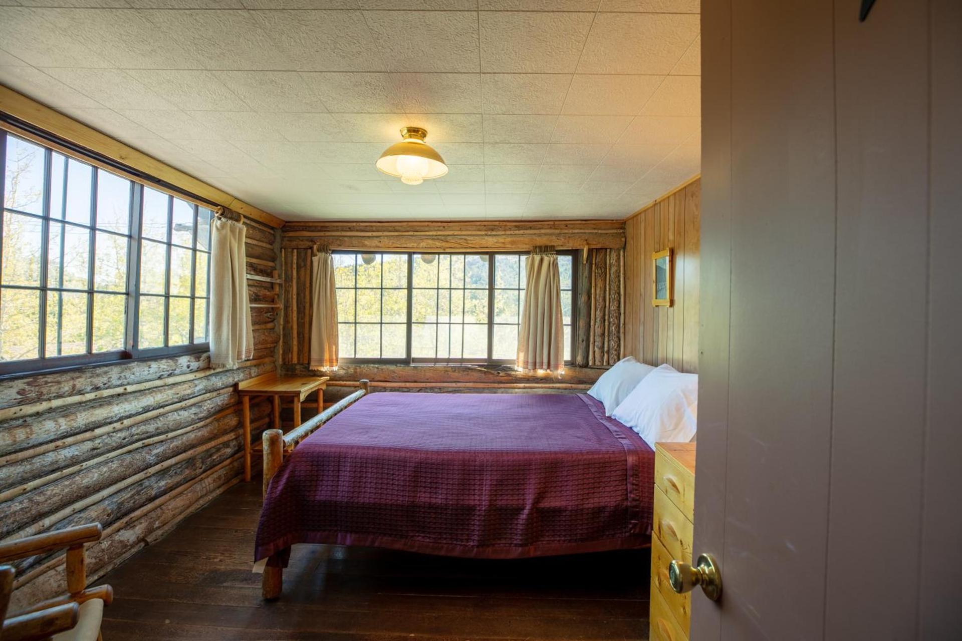 The Meeker Park Lodge photo 62
