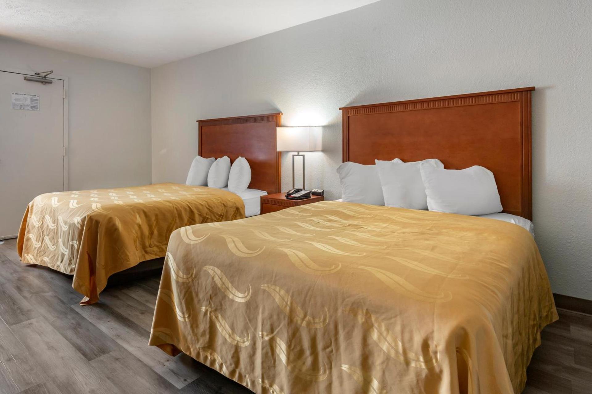 Quality Inn Fayetteville near Fort Bragg photo 5