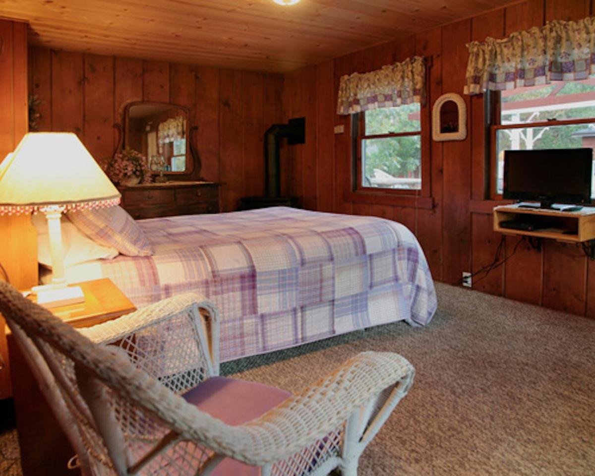 Silver Pines Lodge photo 58