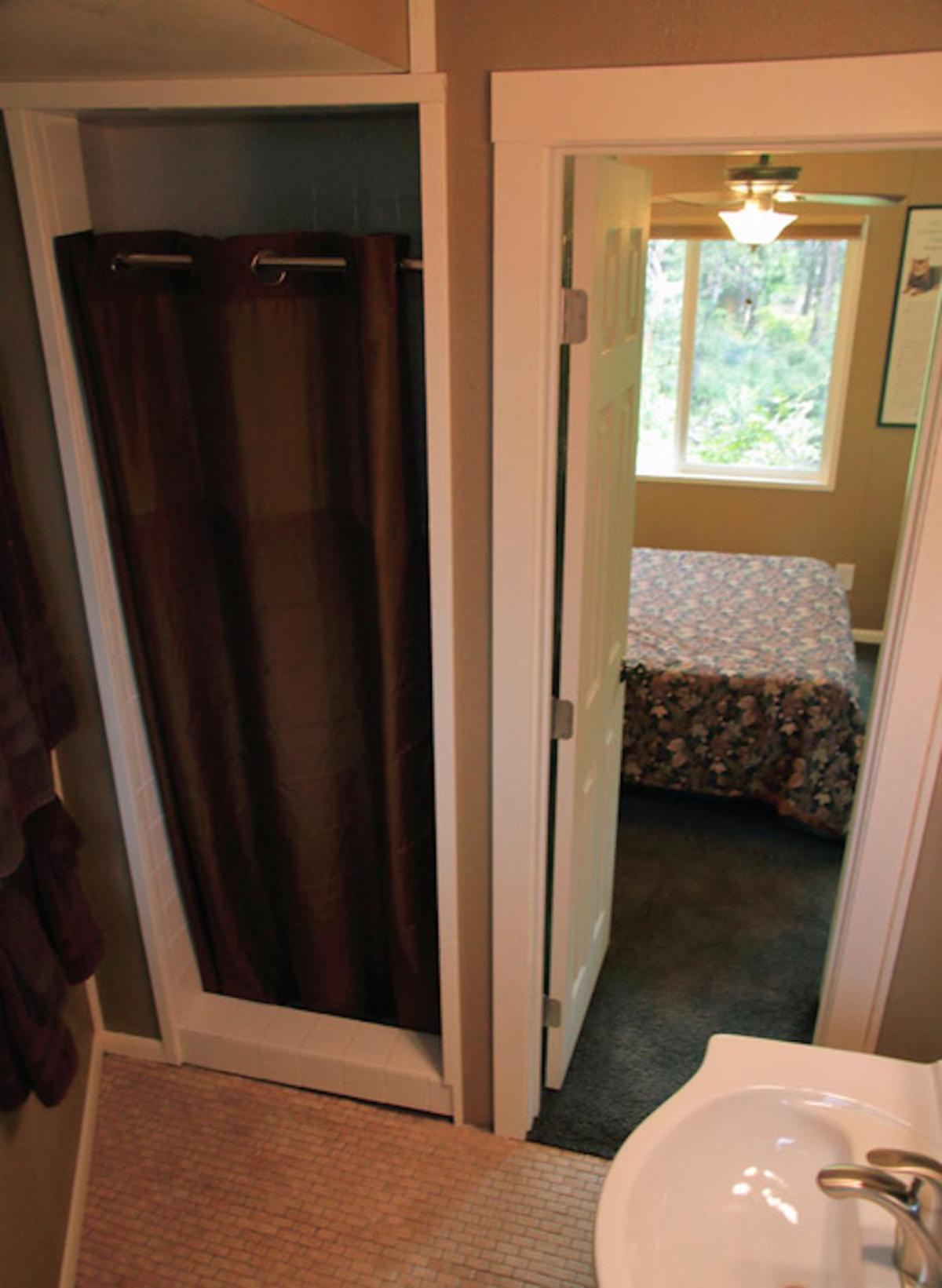 Silver Pines Lodge photo 61