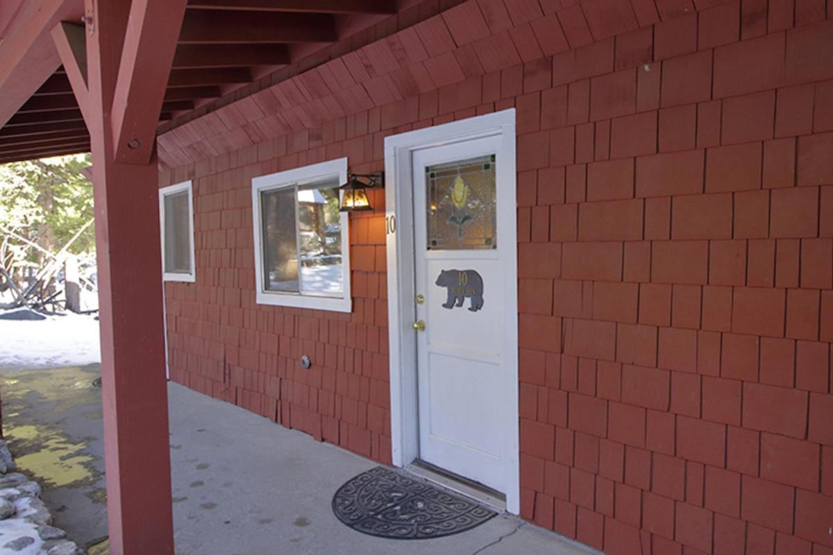 Silver Pines Lodge photo 74