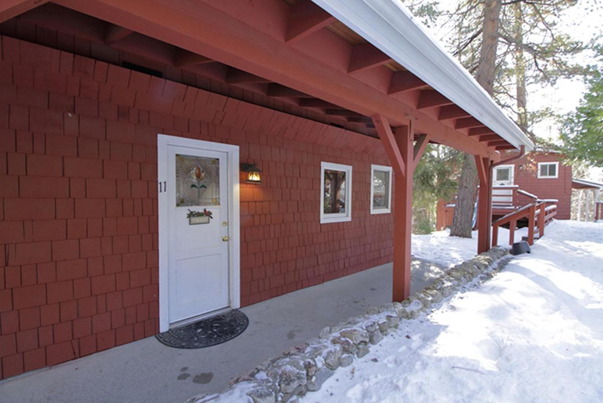 Silver Pines Lodge photo 77