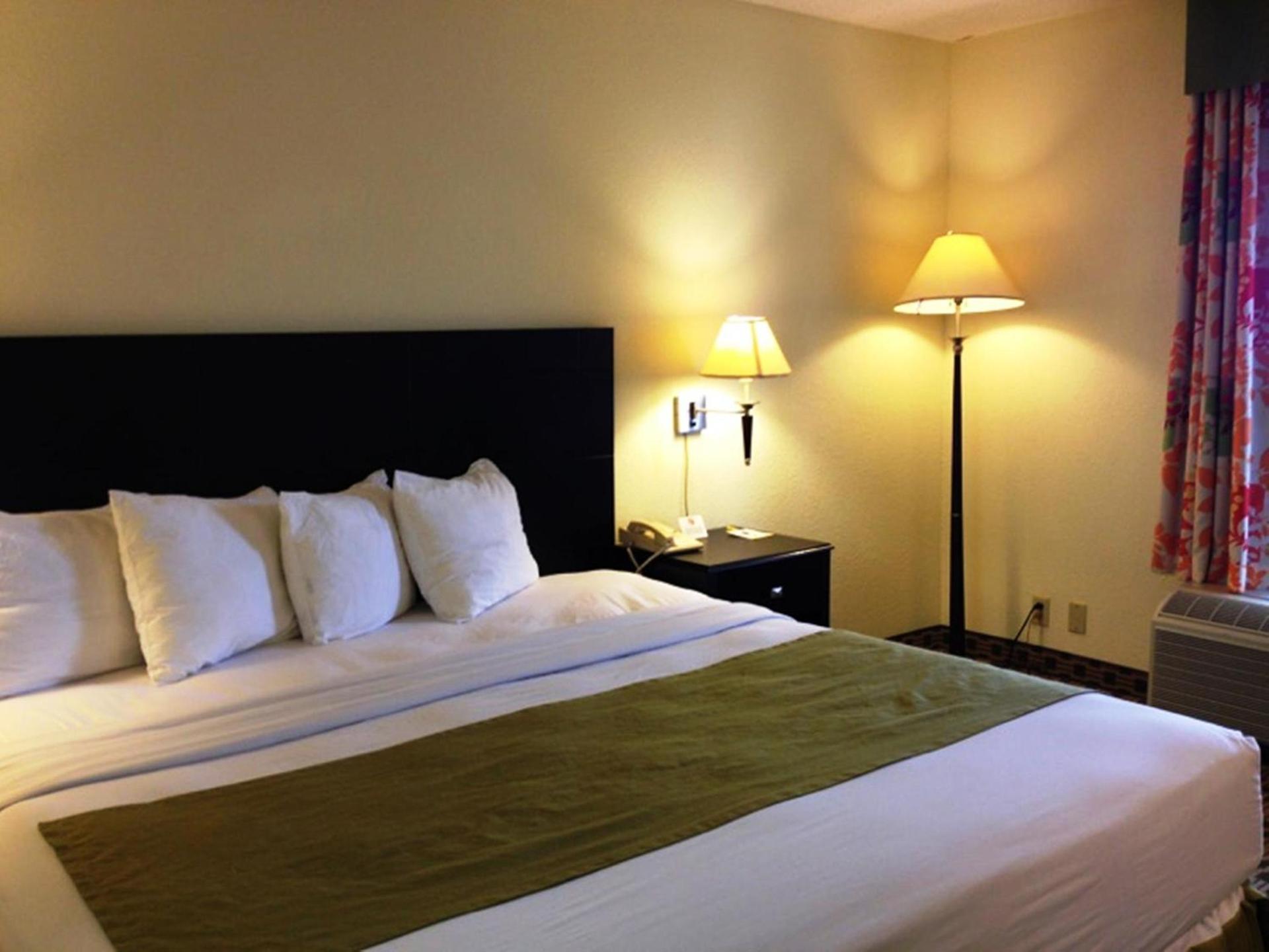 SureStay by Best Western Irving Grapevine DFW North photo 14